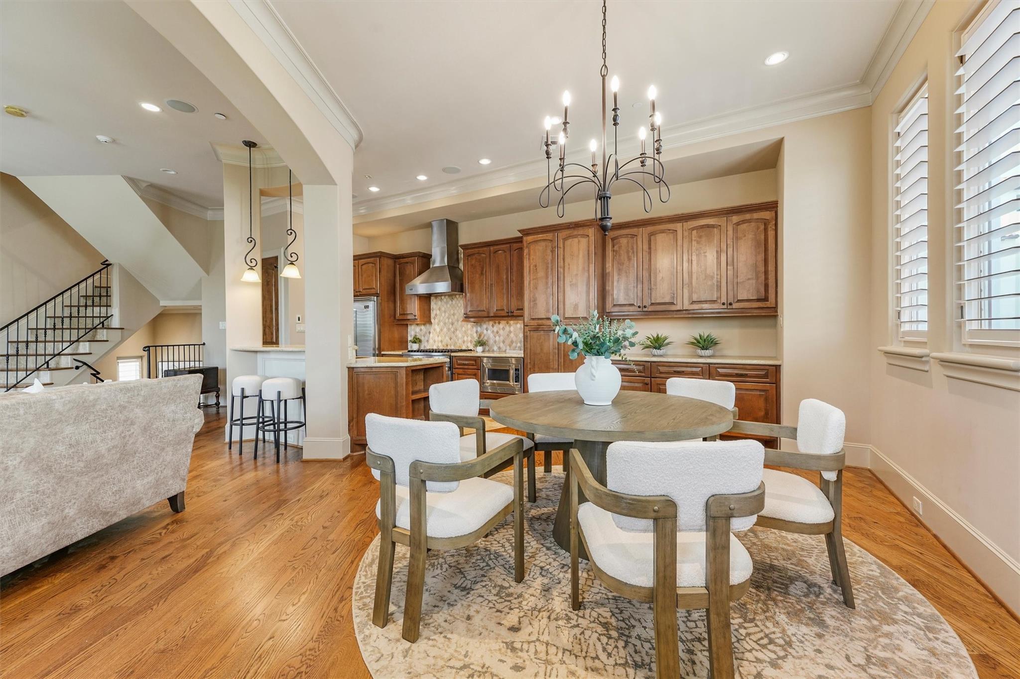 303 Calle Sevilla Place