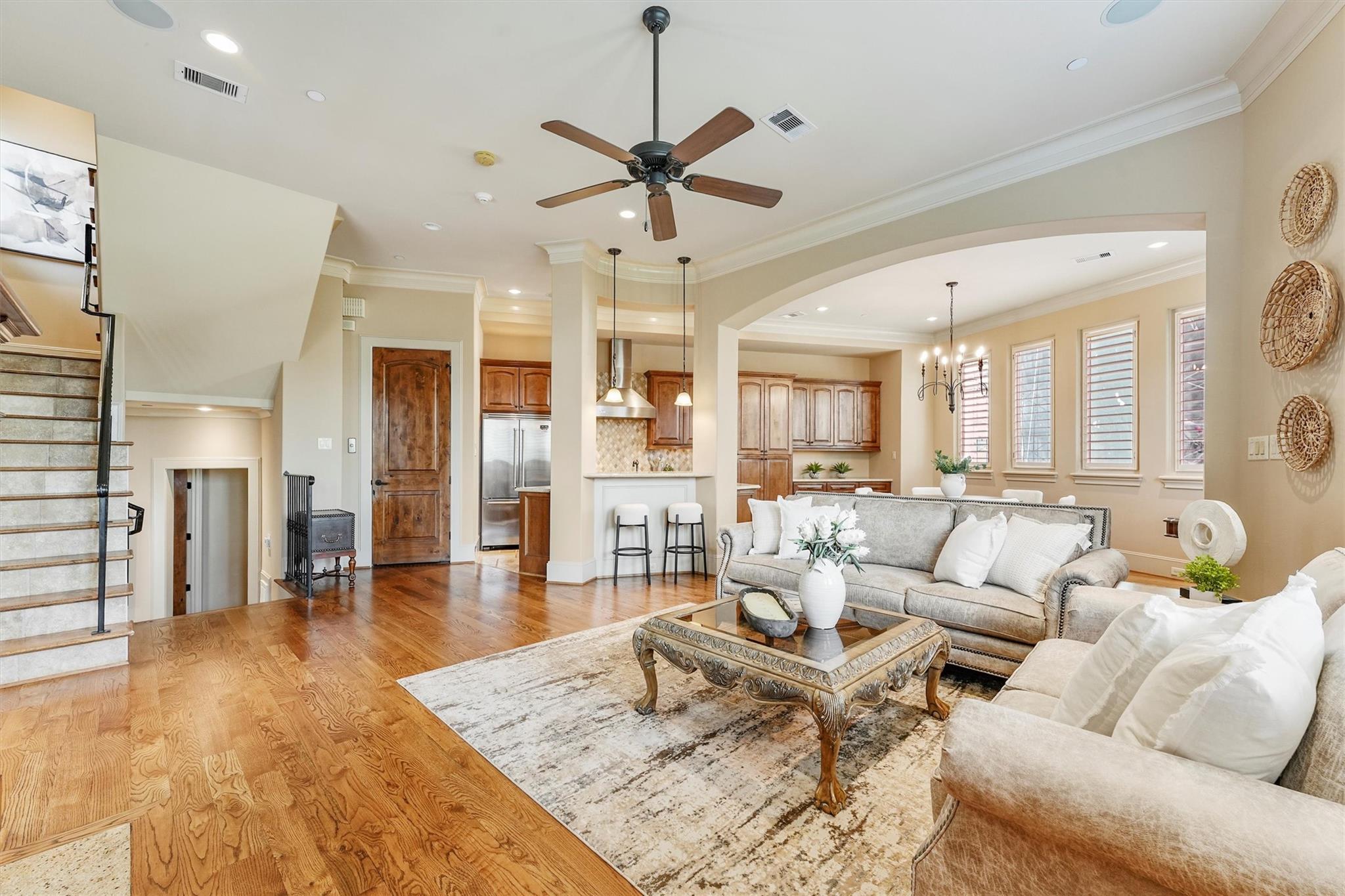 303 Calle Sevilla Place