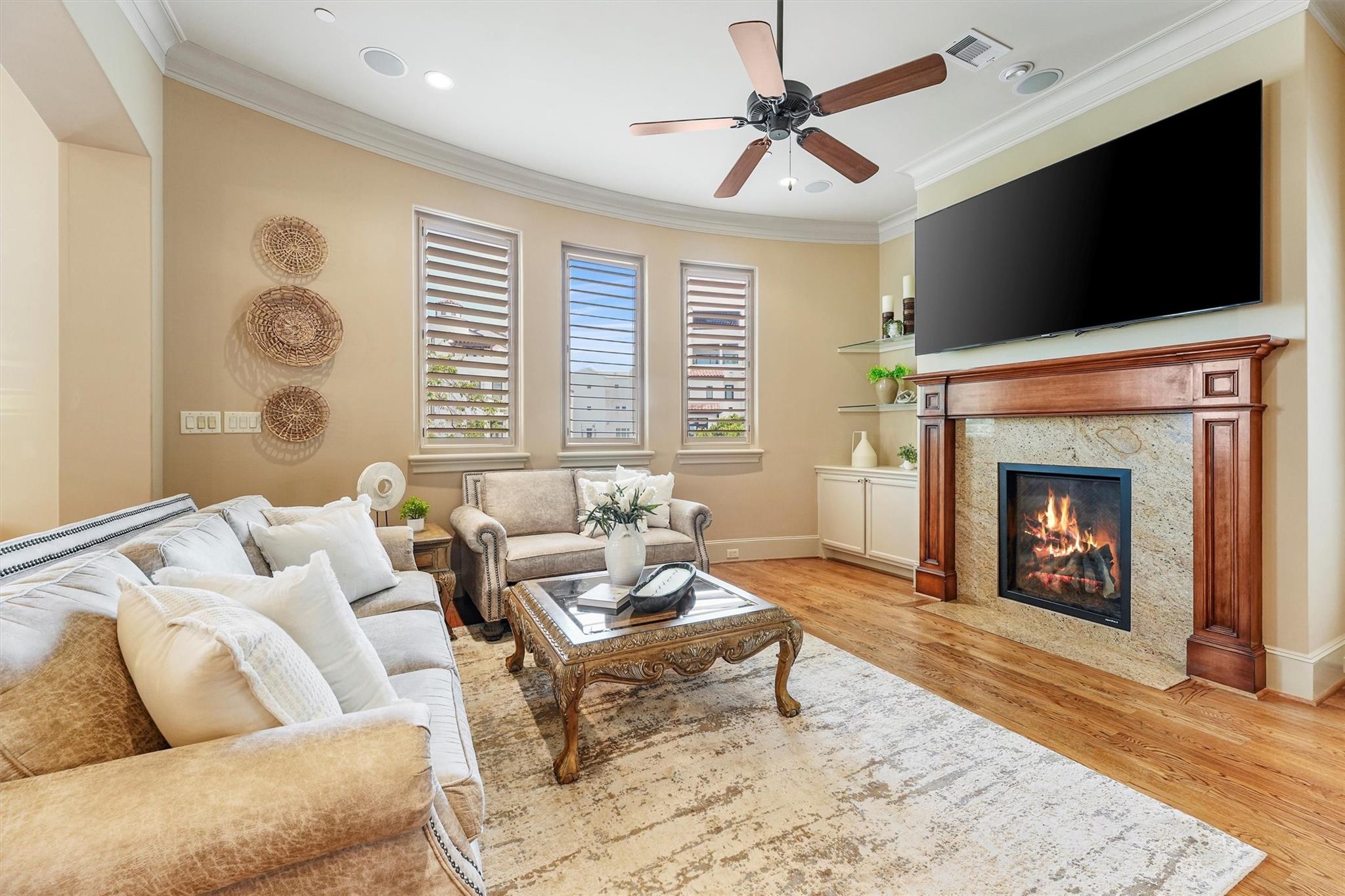 303 Calle Sevilla Place