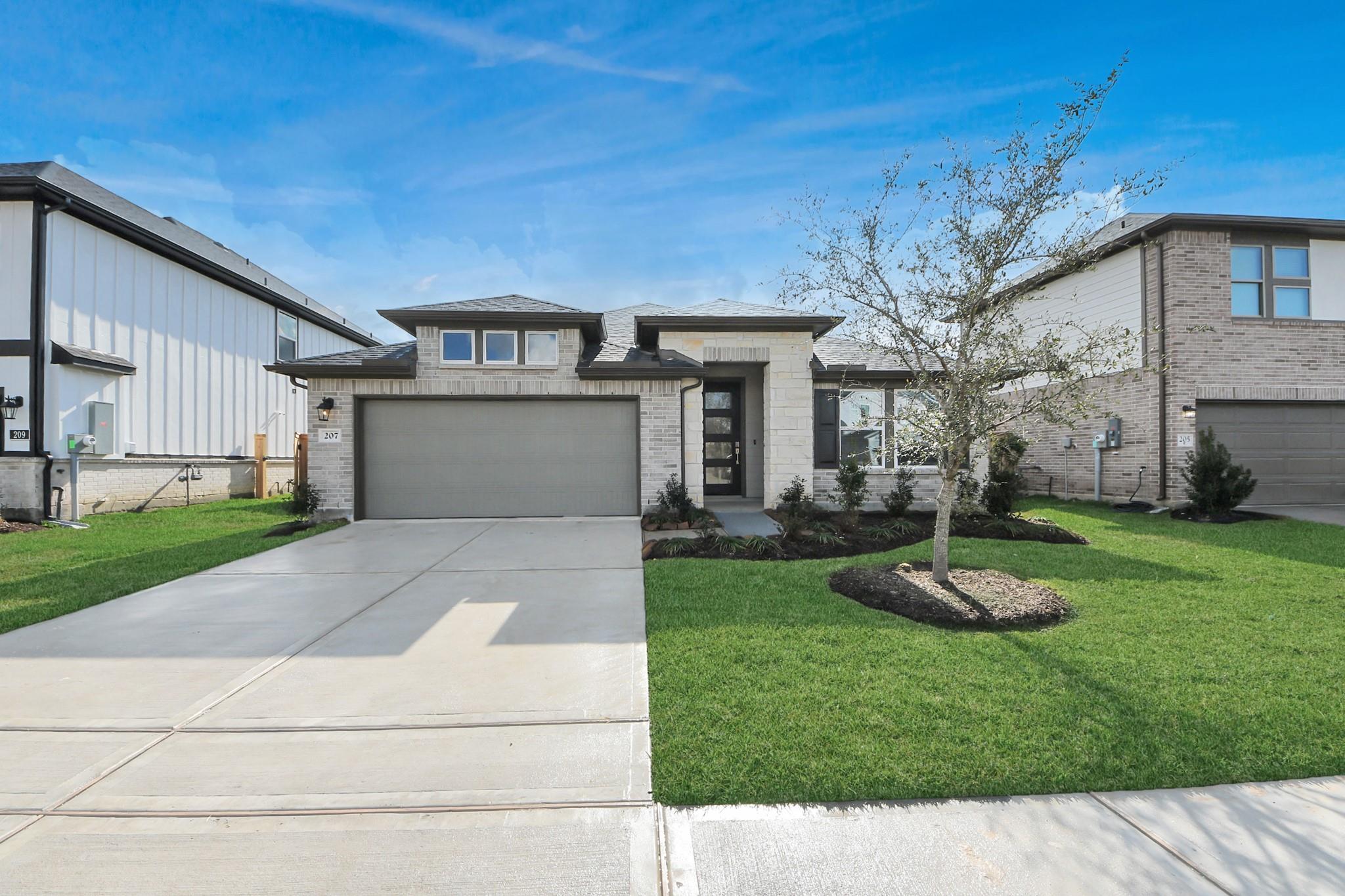 207 Orchard Laurel Drive