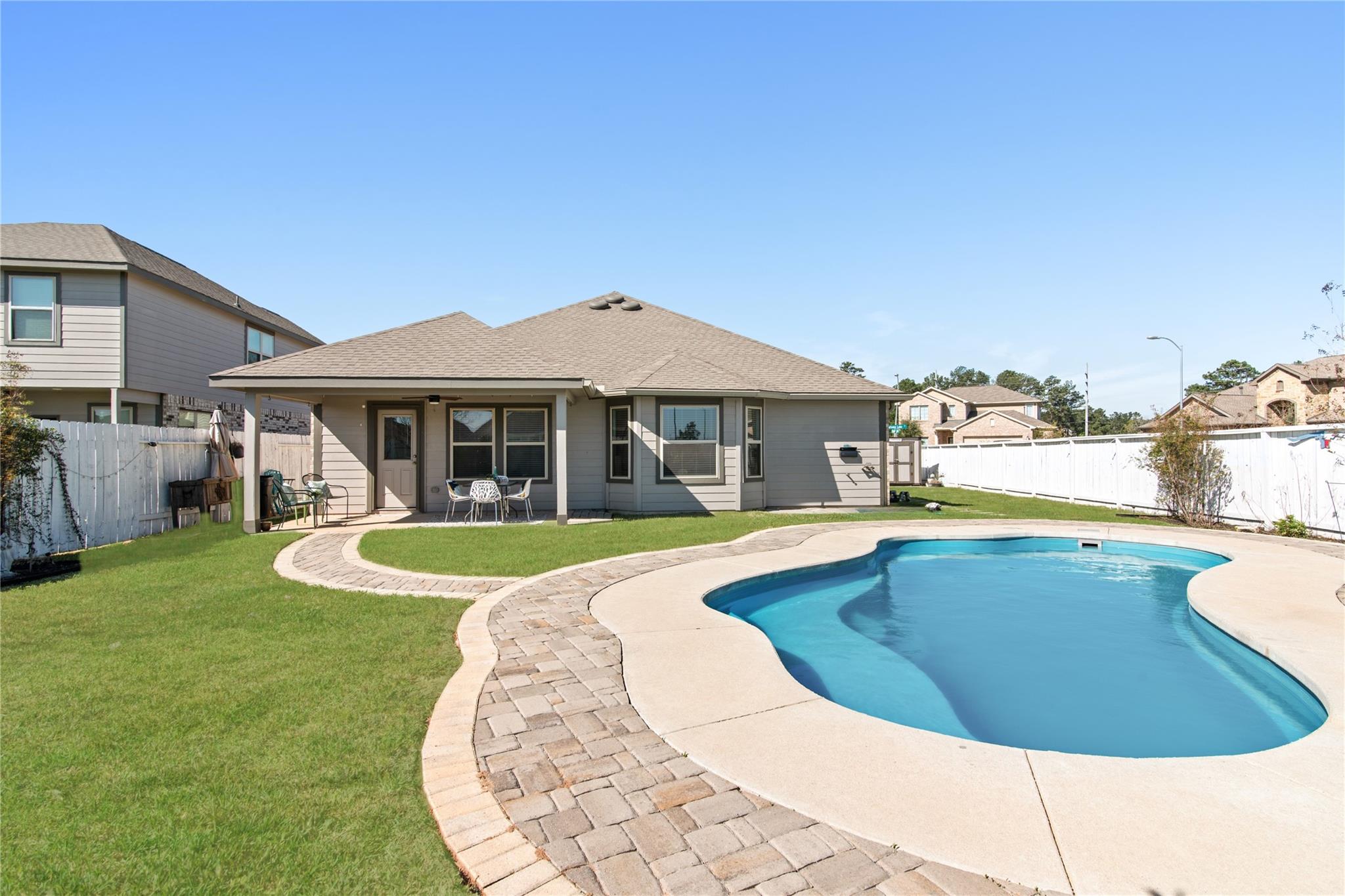 705 Autumn Lake Lane