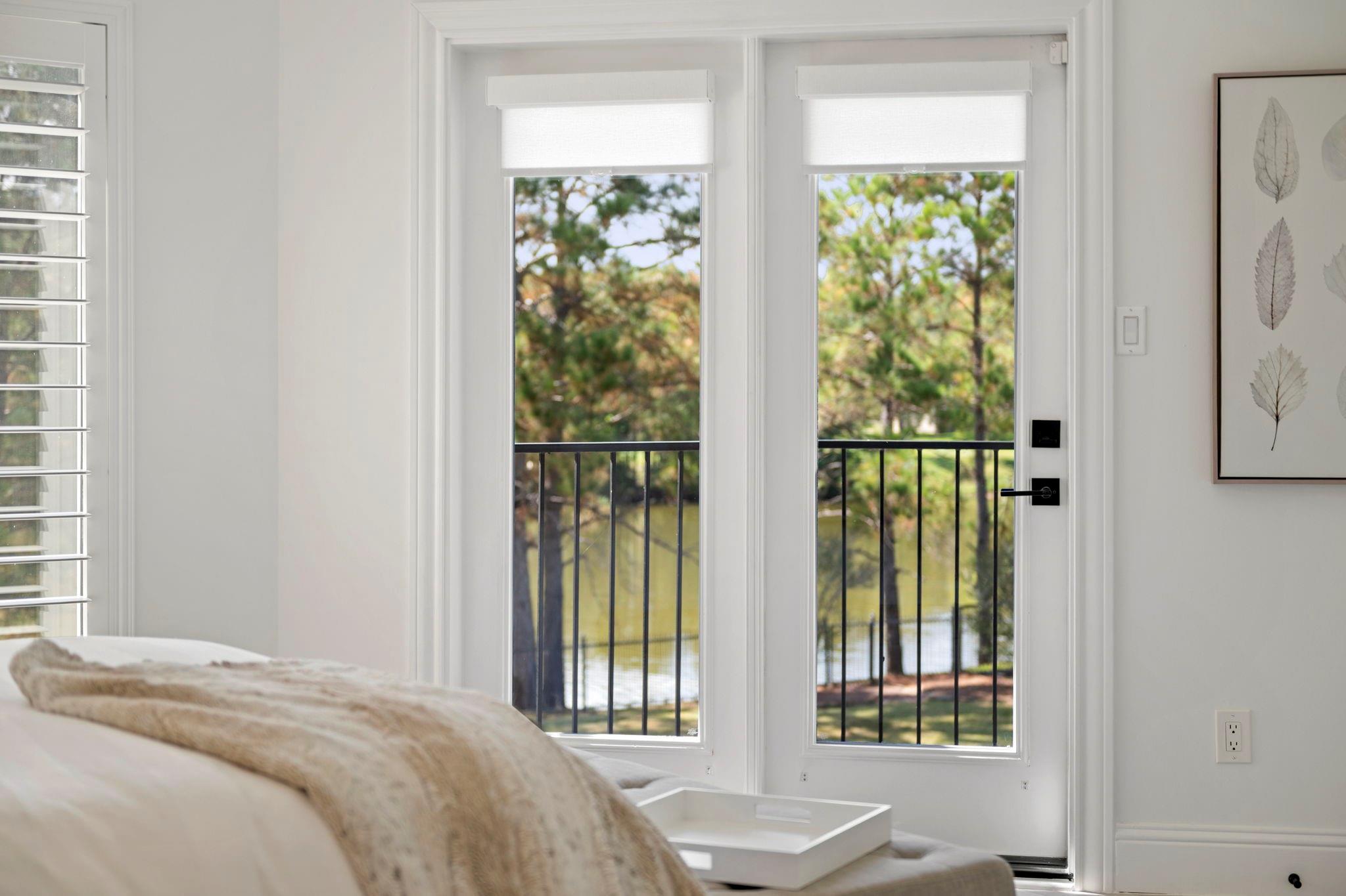 9822 Crestwater Circle