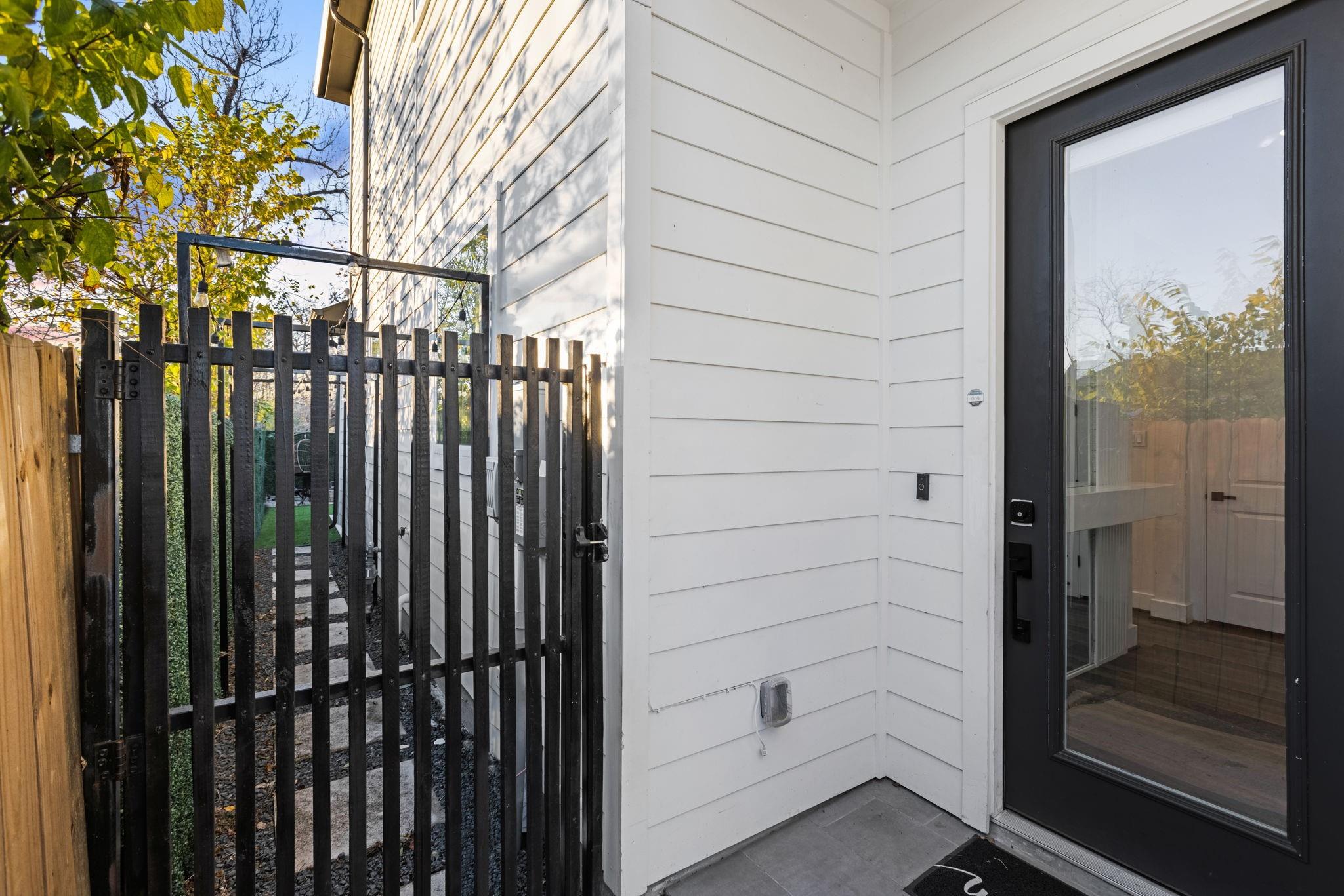 907 Pollard Street # B