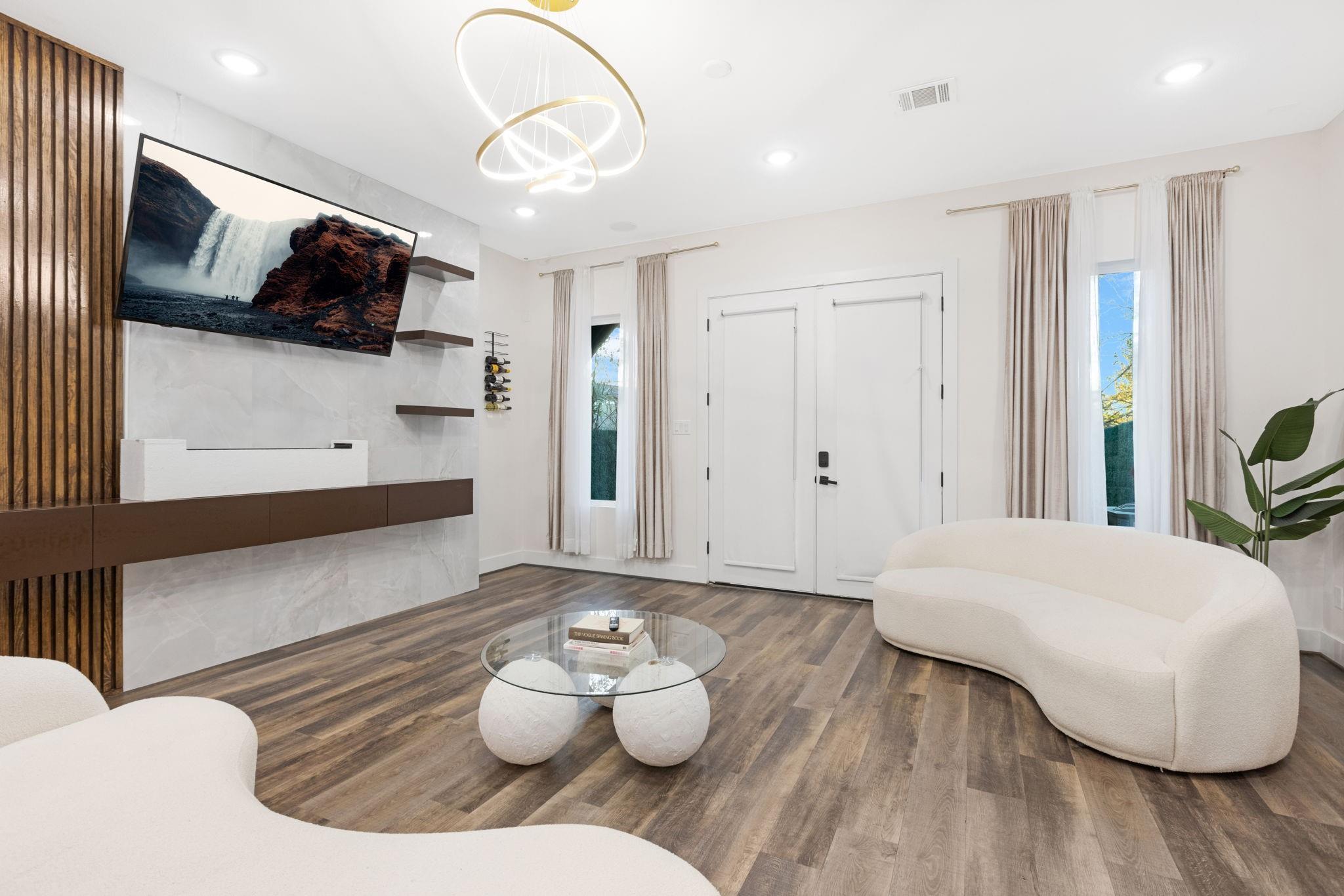 907 Pollard Street # B