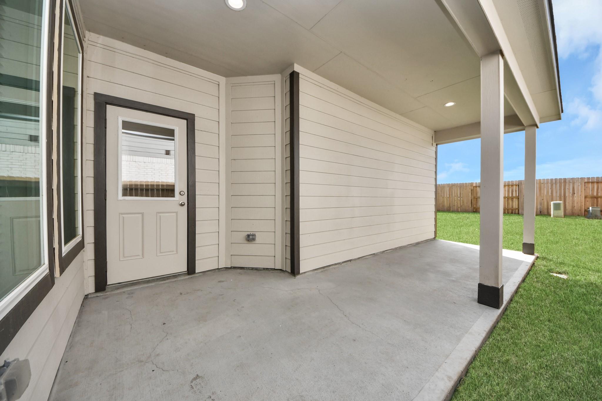 5847 Madison Trail Drive