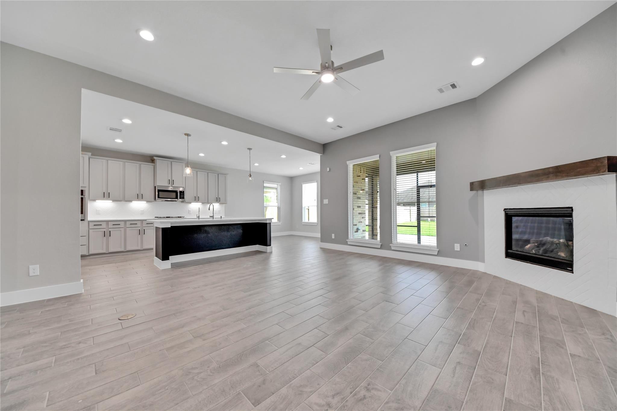 23619 Iris Field Court