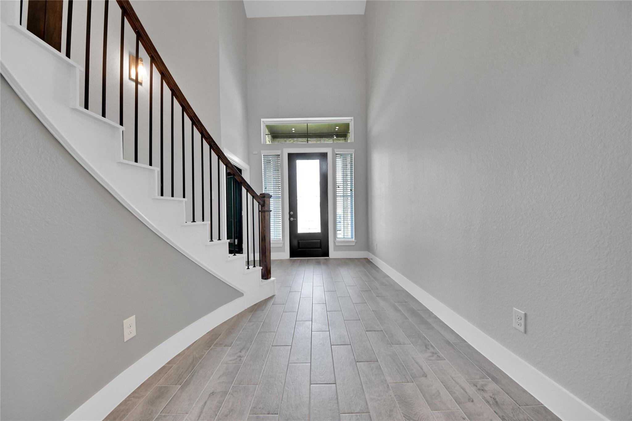 23619 Iris Field Court