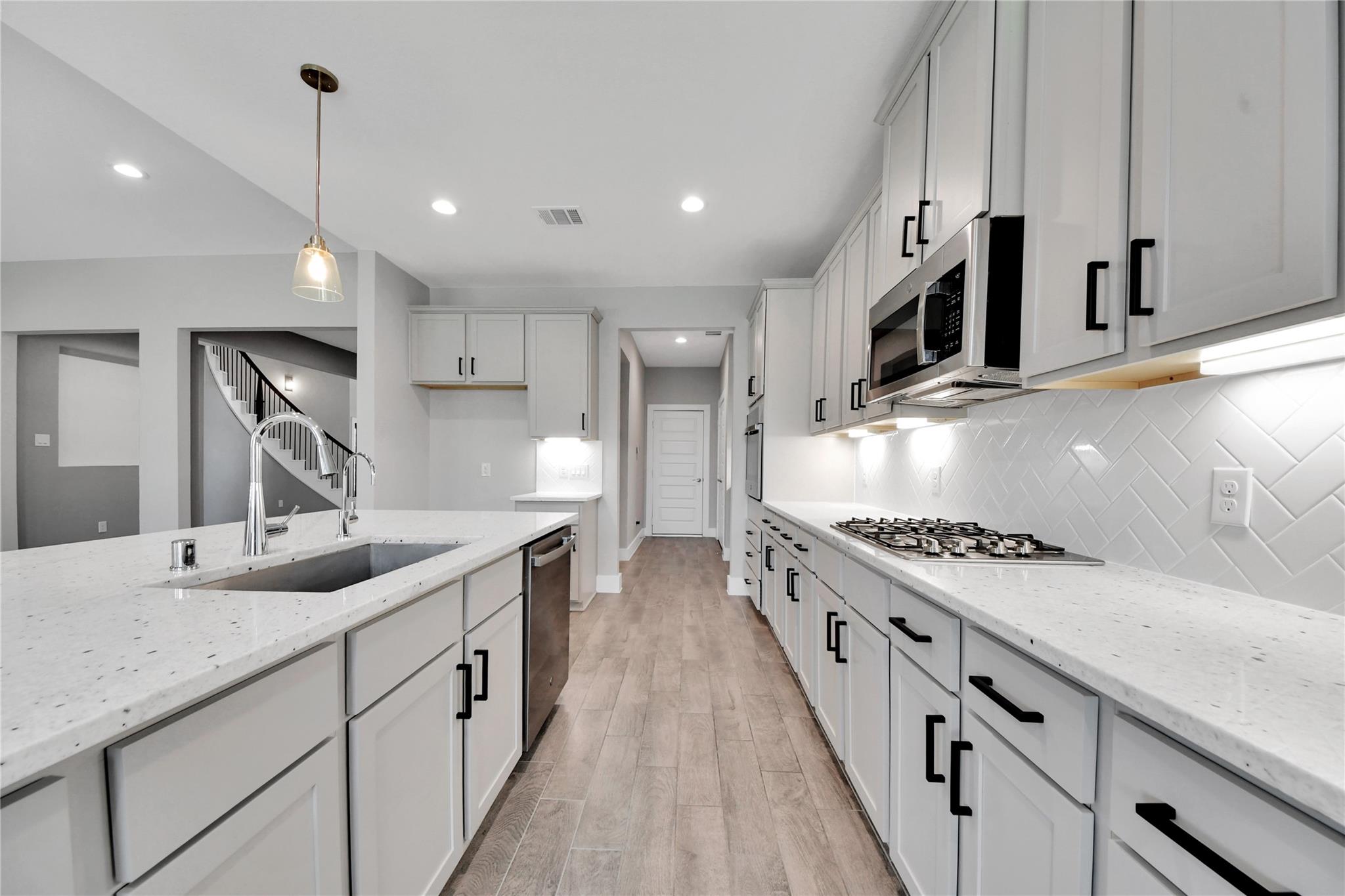 23619 Iris Field Court
