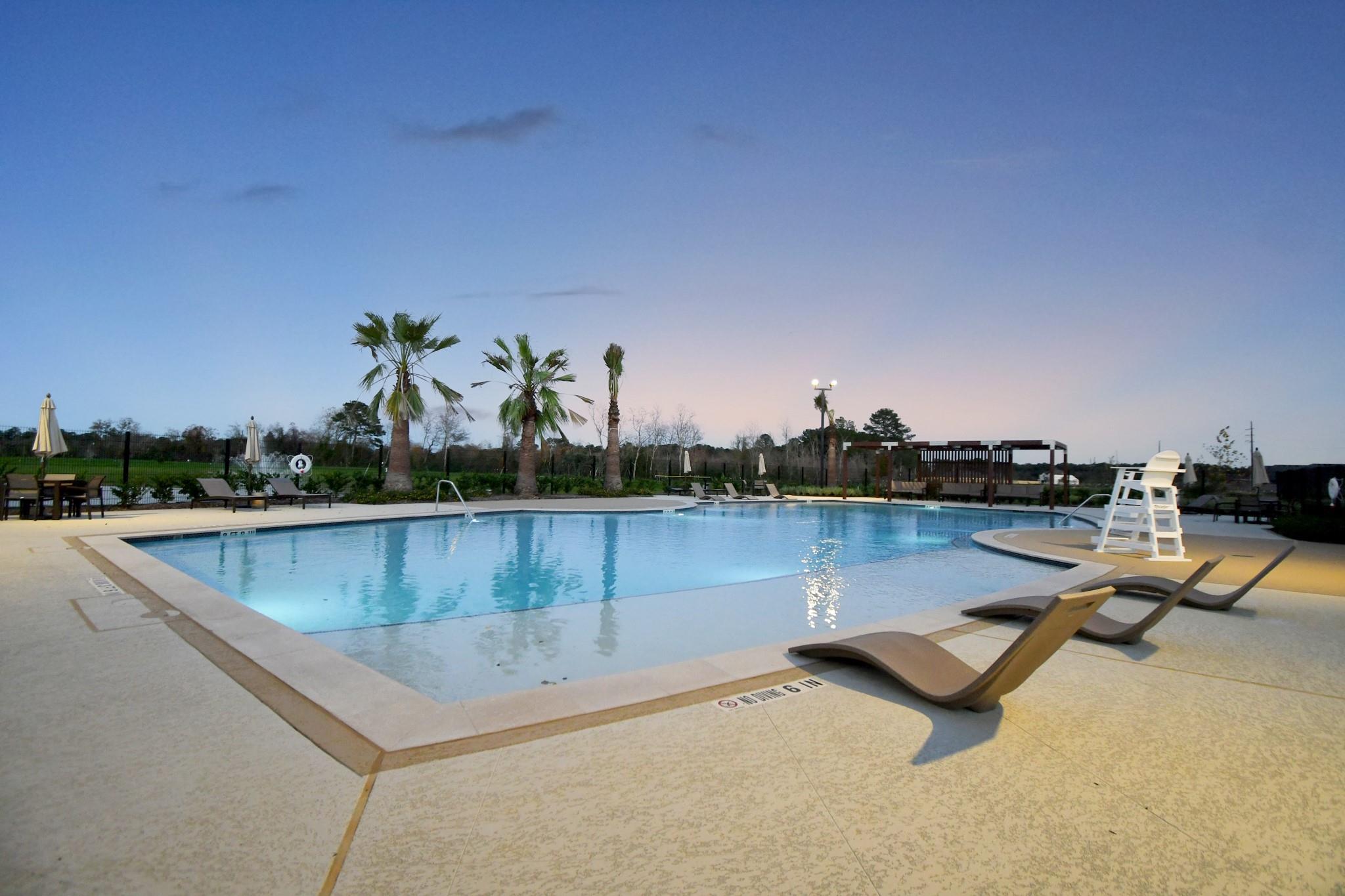 21406 Iberian Magpie Trail