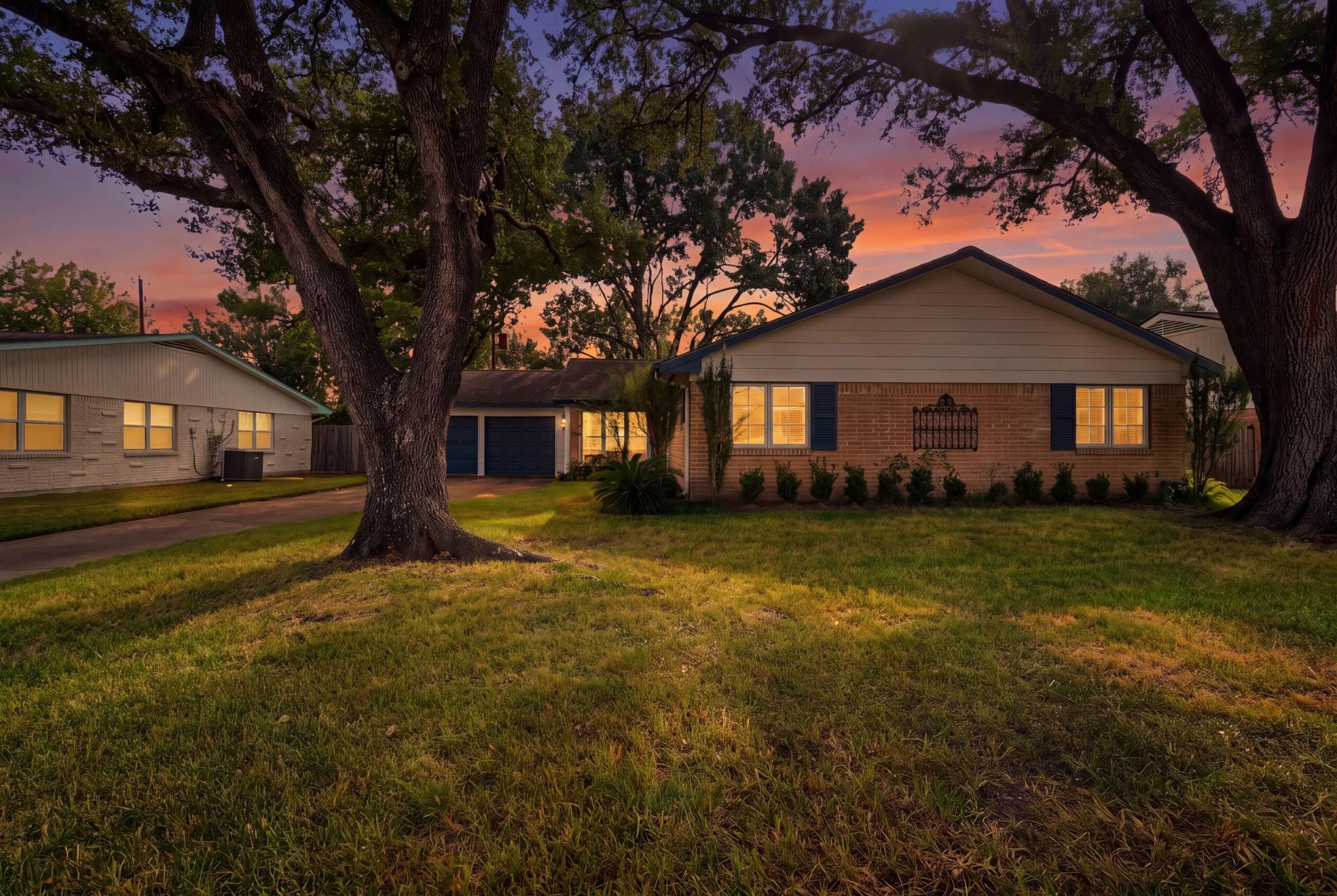 9811 Greenwillow Street