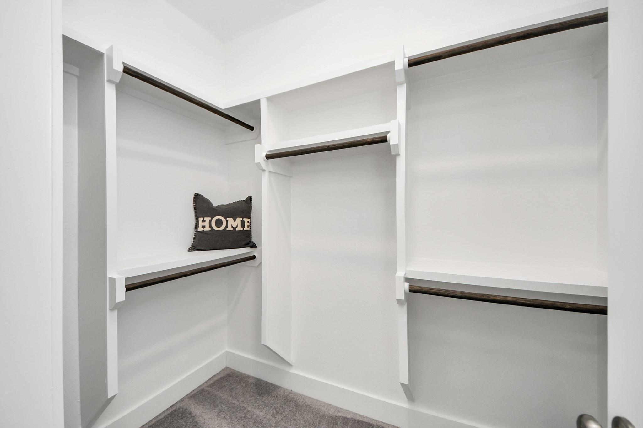 5014 Mesa Cove Drive