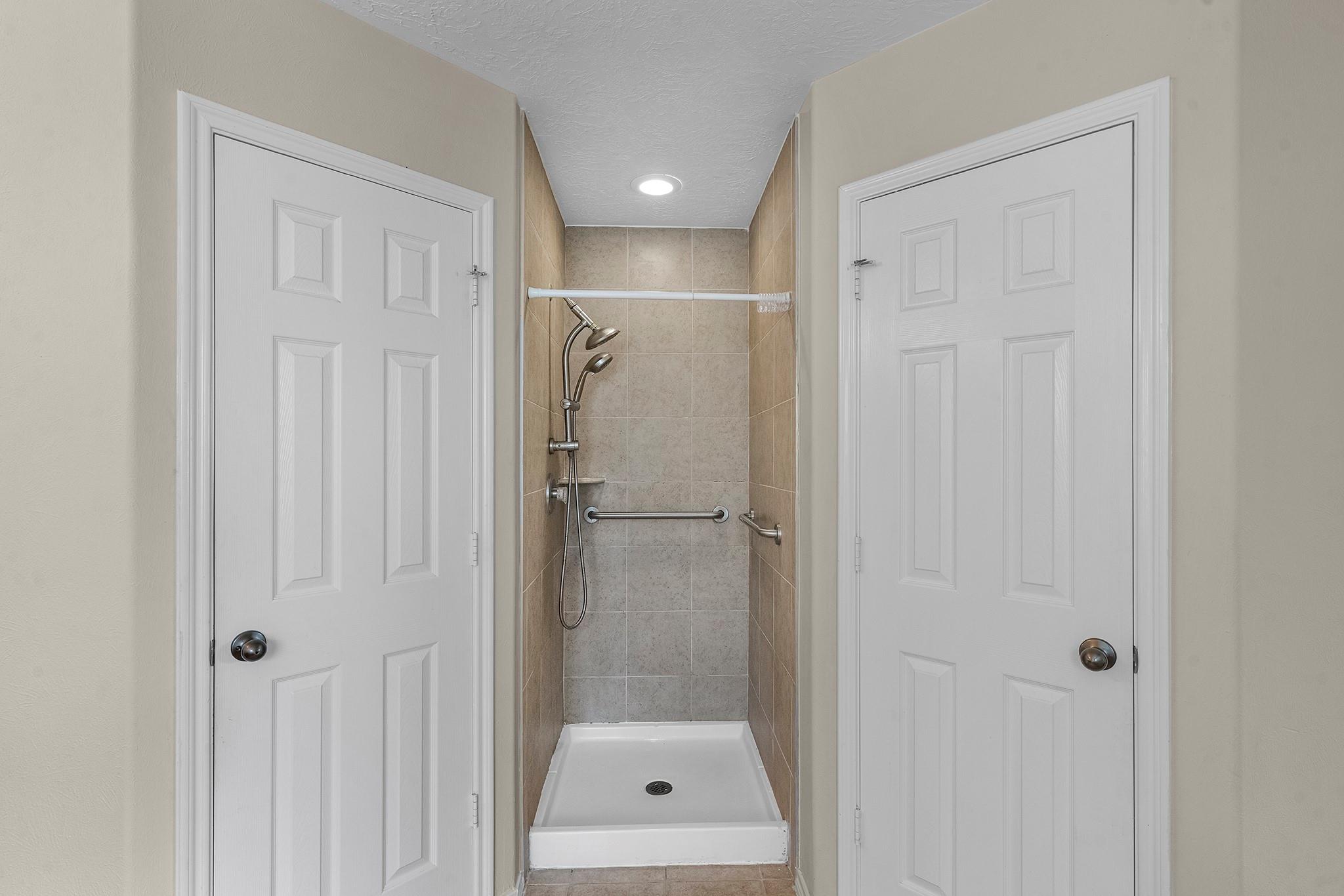 7918 Cardinal Landing Lane