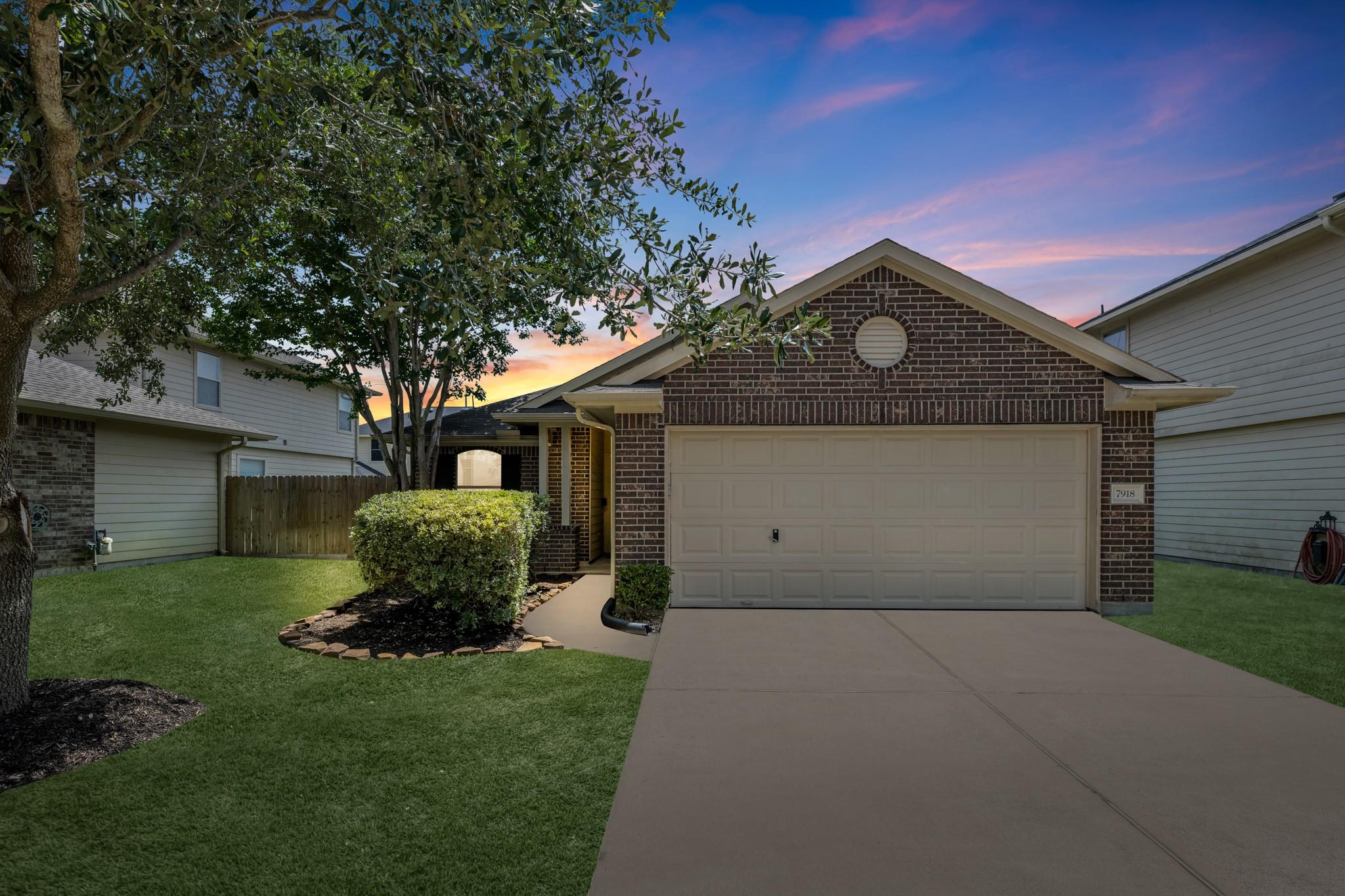 7918 Cardinal Landing Lane