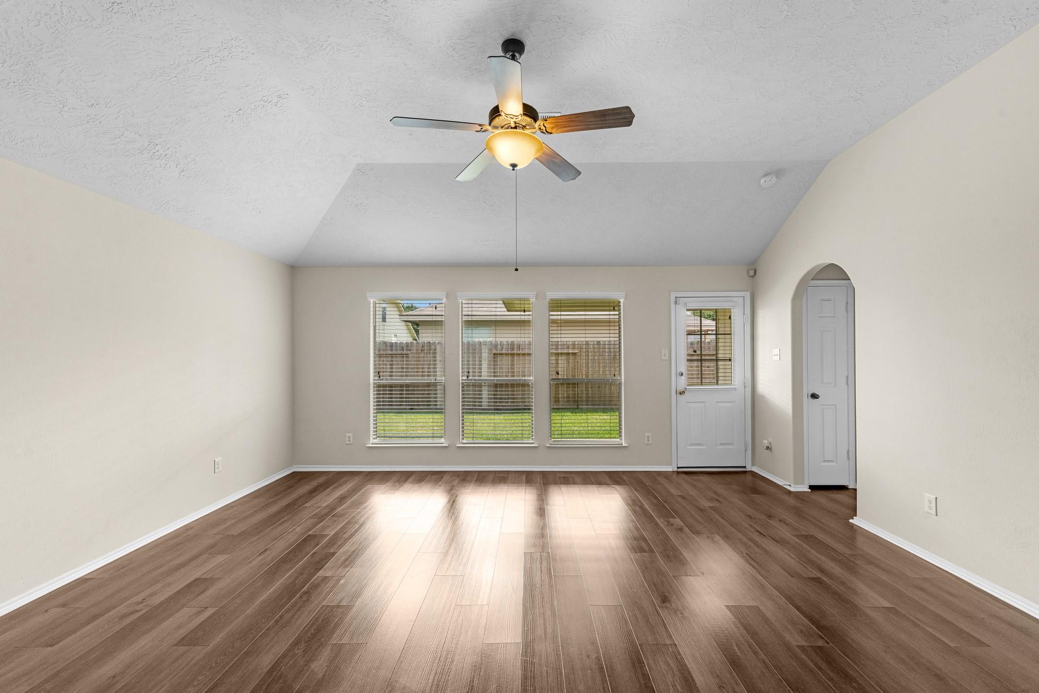 7918 Cardinal Landing Lane