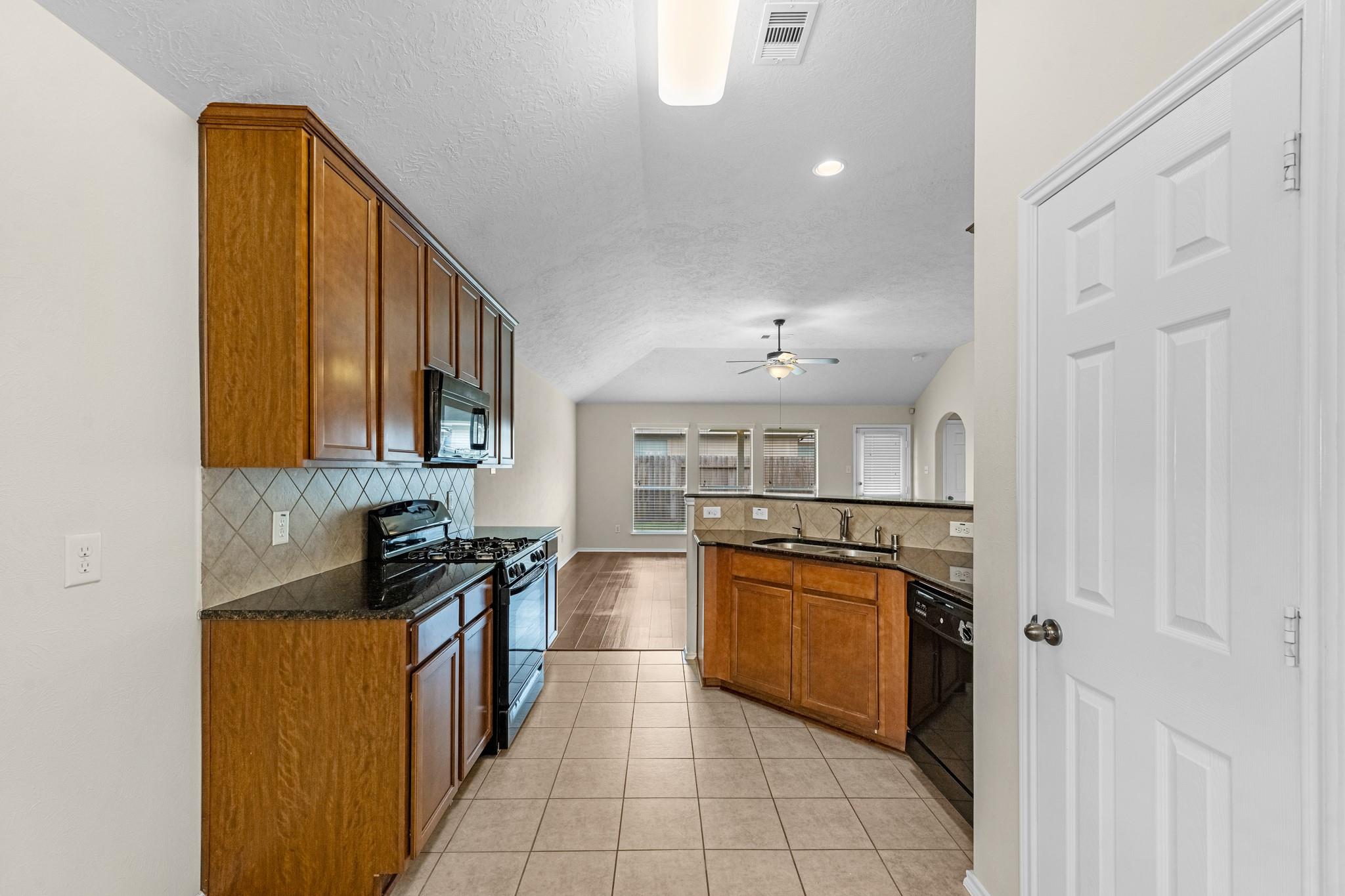 7918 Cardinal Landing Lane