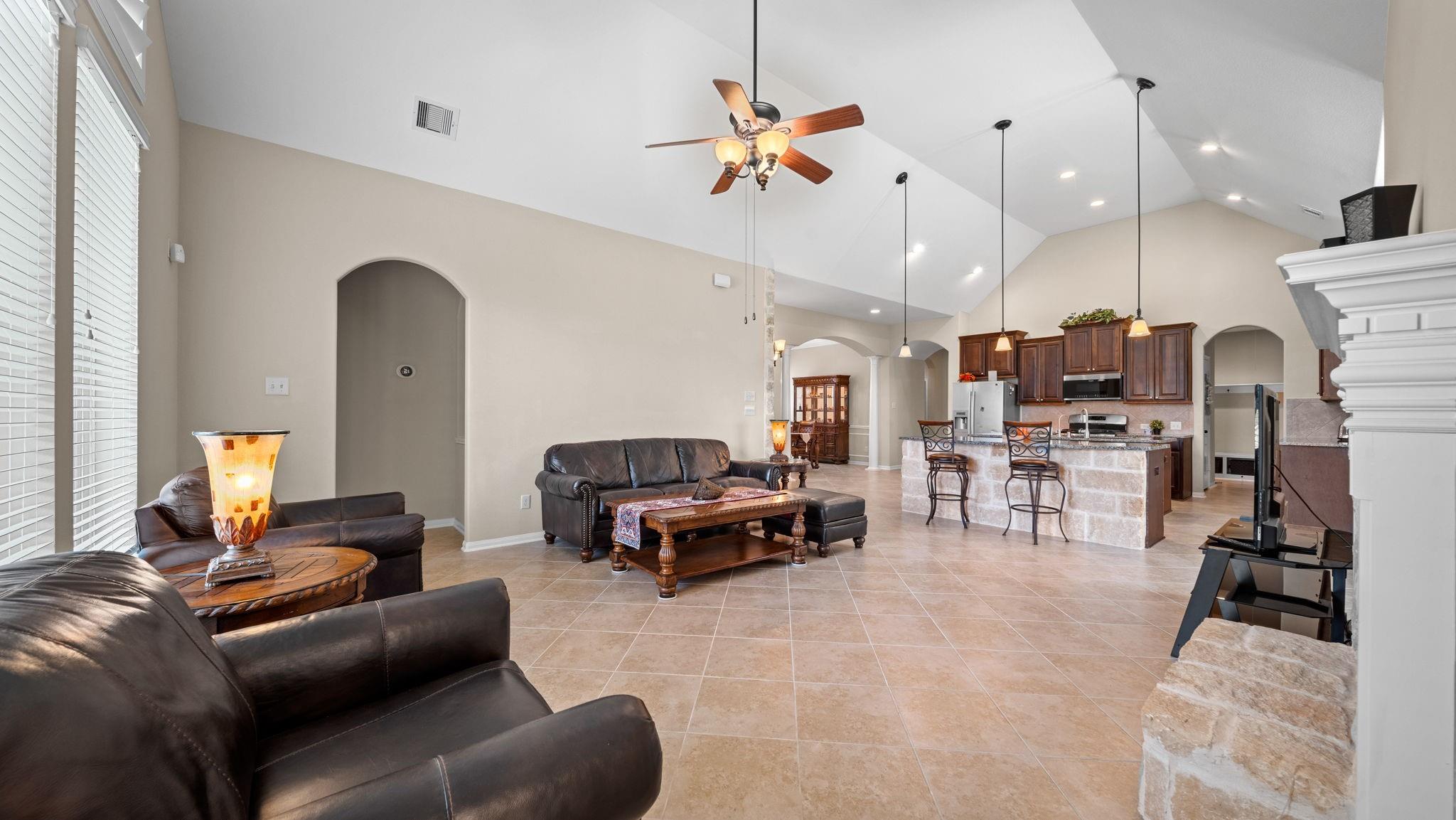 7935 Lake Commons Drive