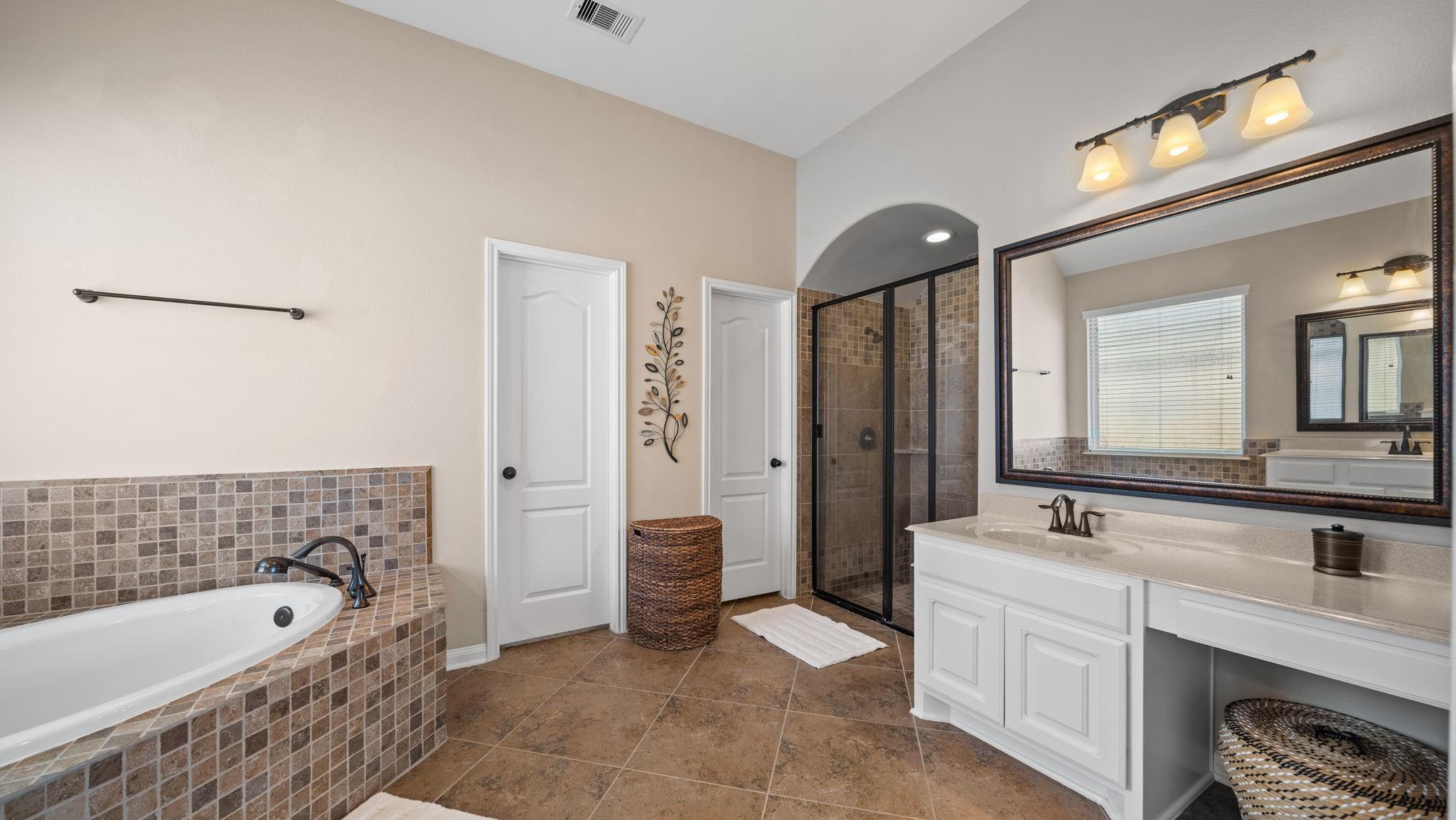 7935 Lake Commons Drive