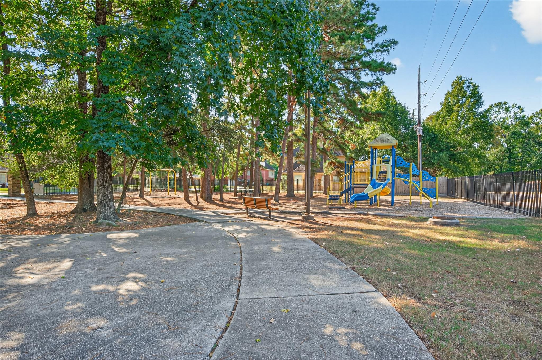 3002 Rusty Bridge Court, Spring