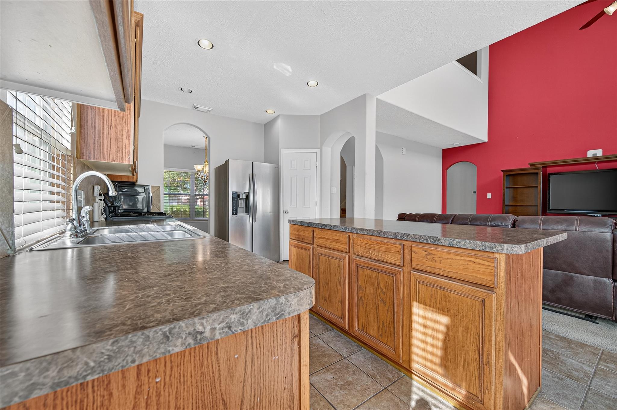 3002 Rusty Bridge Court, Spring