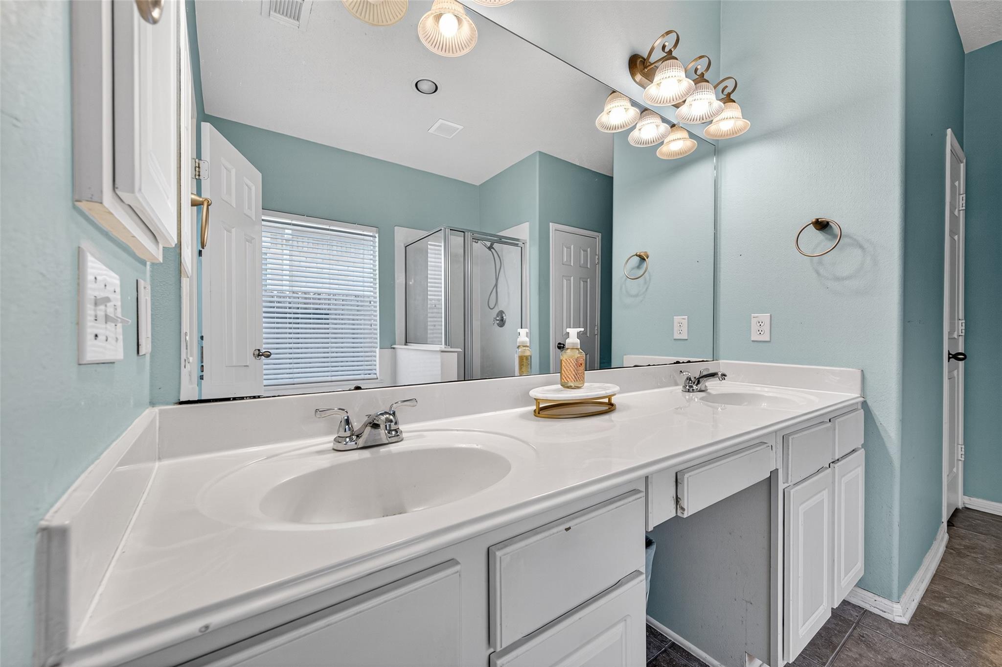 3002 Rusty Bridge Court, Spring