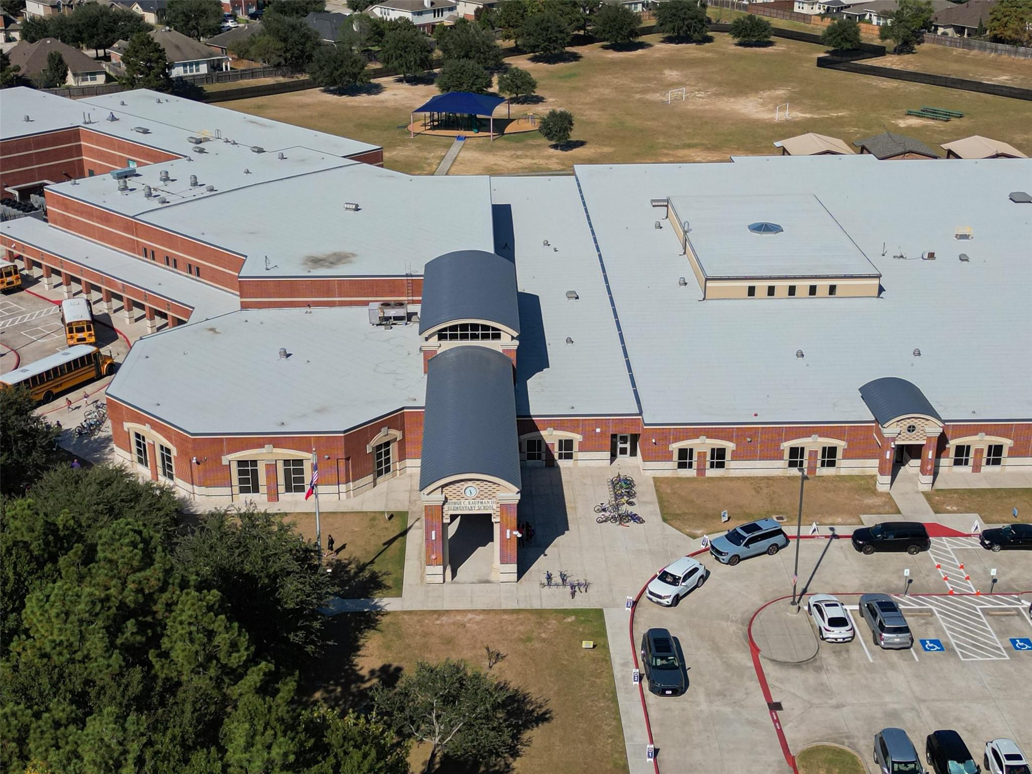 3002 Rusty Bridge Court, Spring