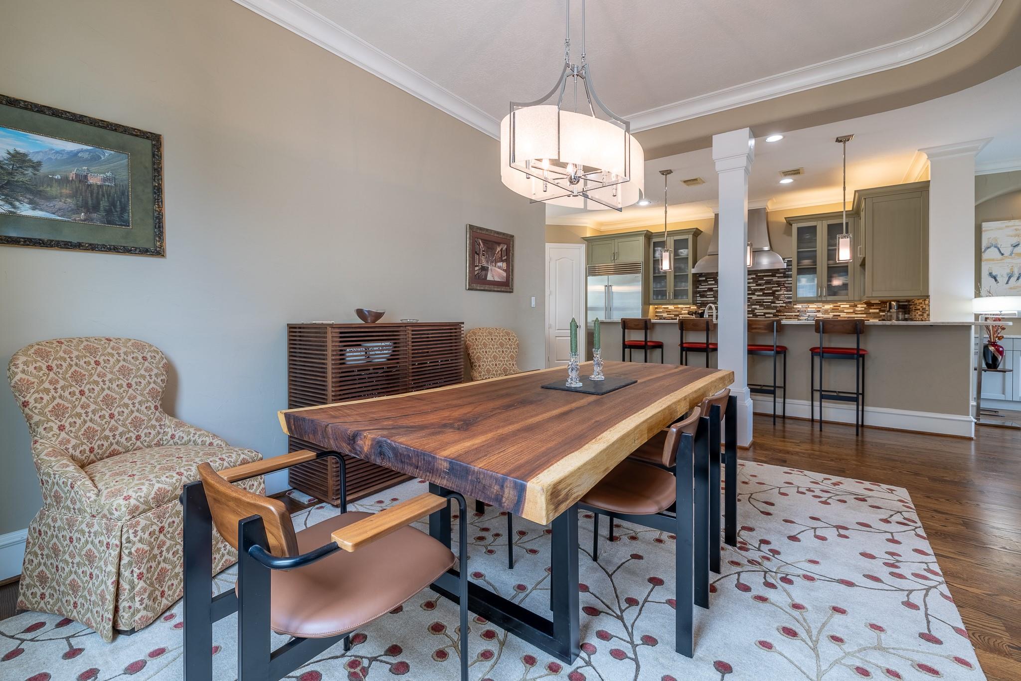 2105 Mcduffie Street