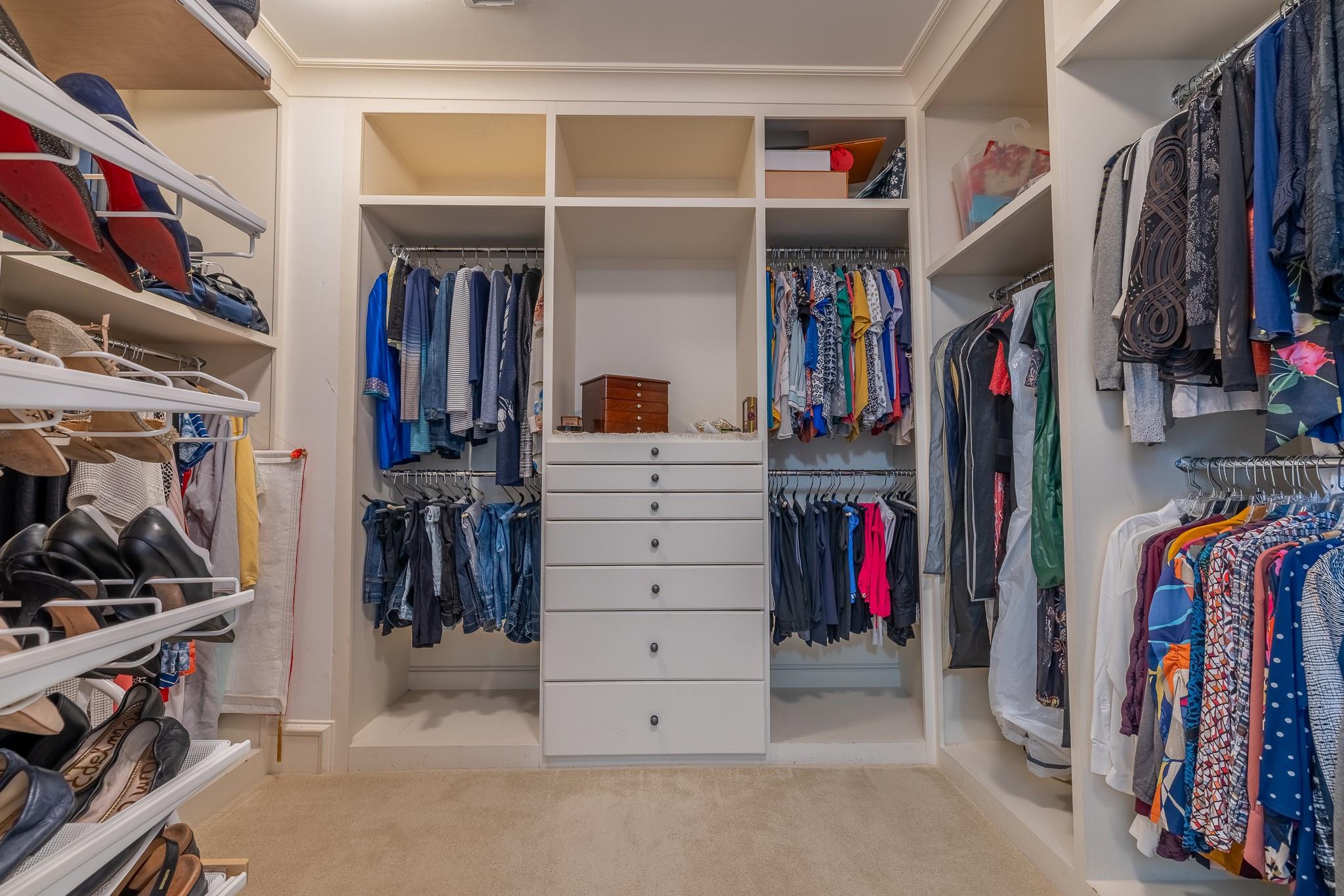 2105 Mcduffie Street