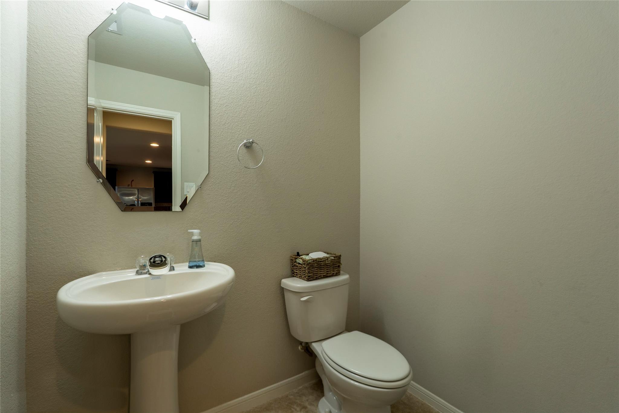 3339 Mcdonough Way