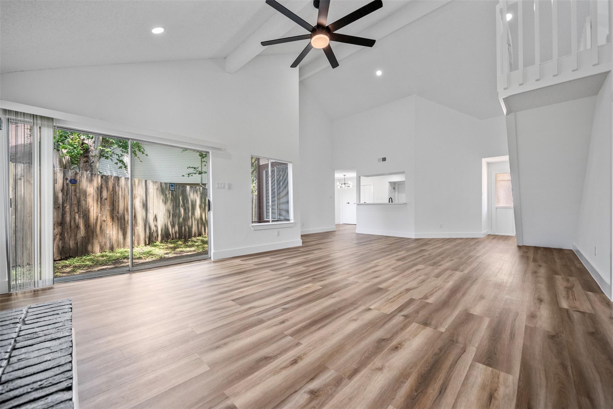 11915 Green Glade Drive