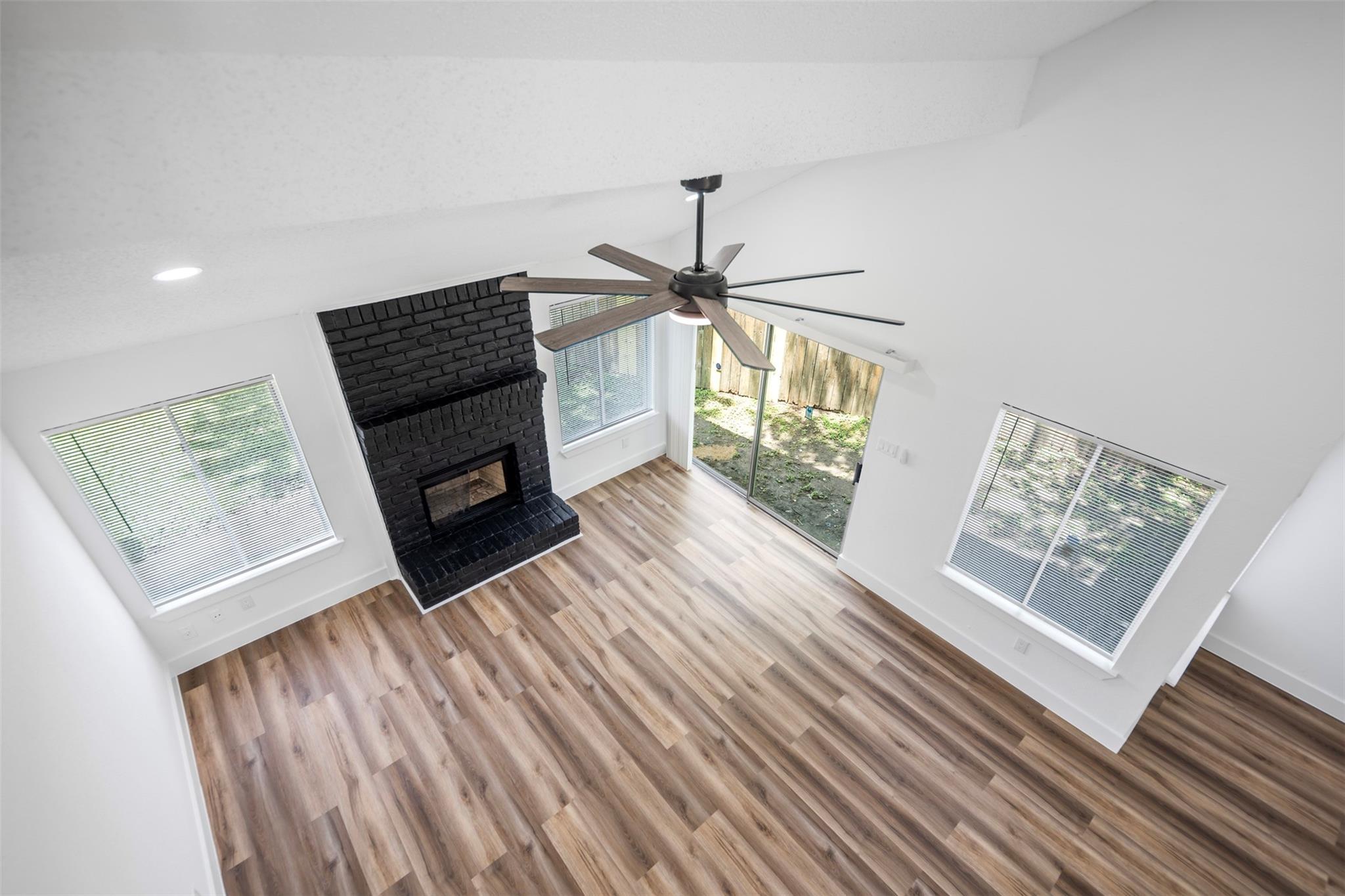 11915 Green Glade Drive