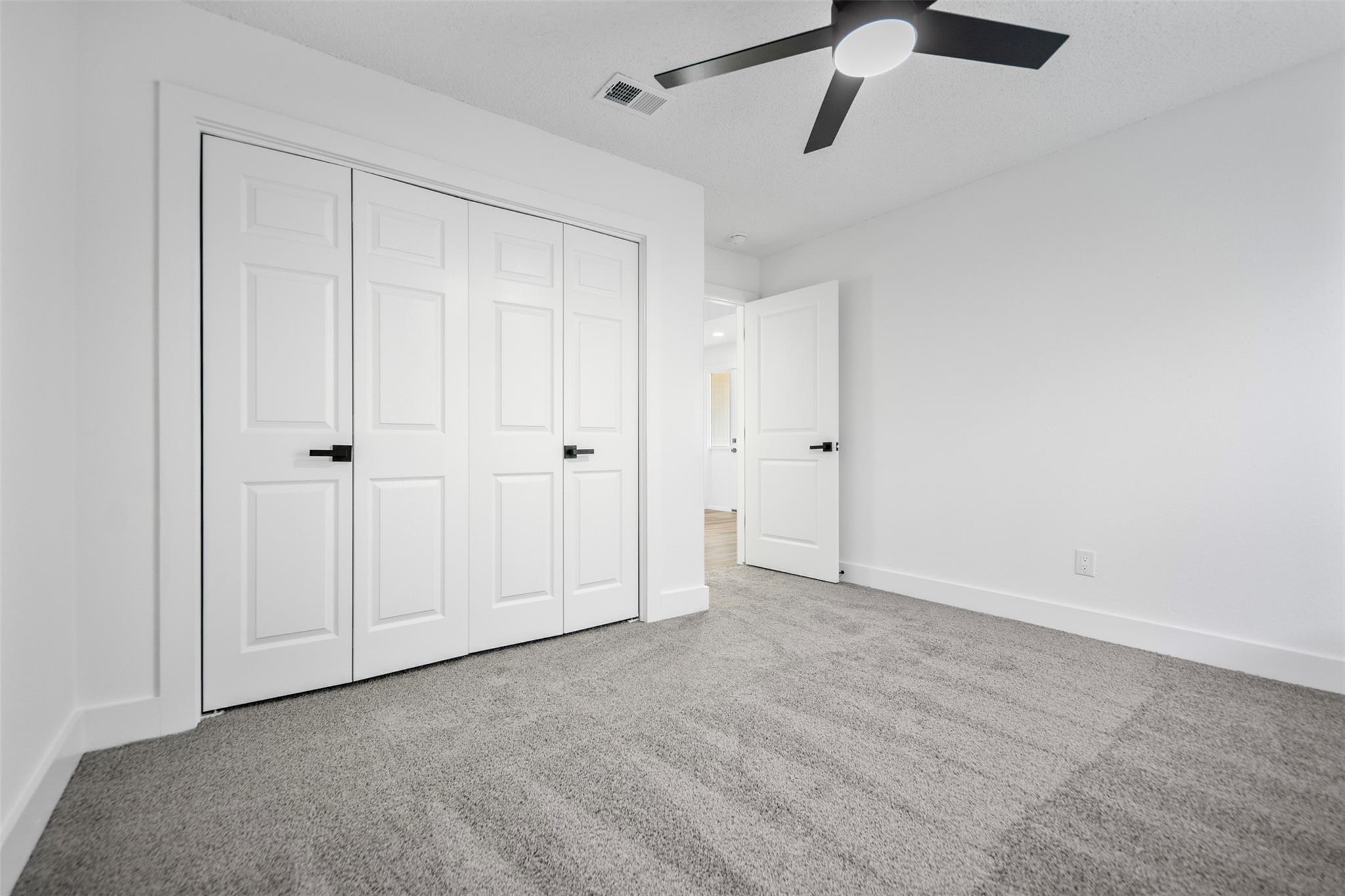 11915 Green Glade Drive