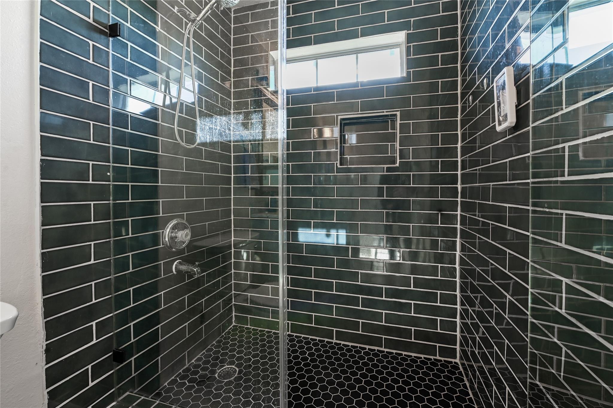 13418 High Banks Lane