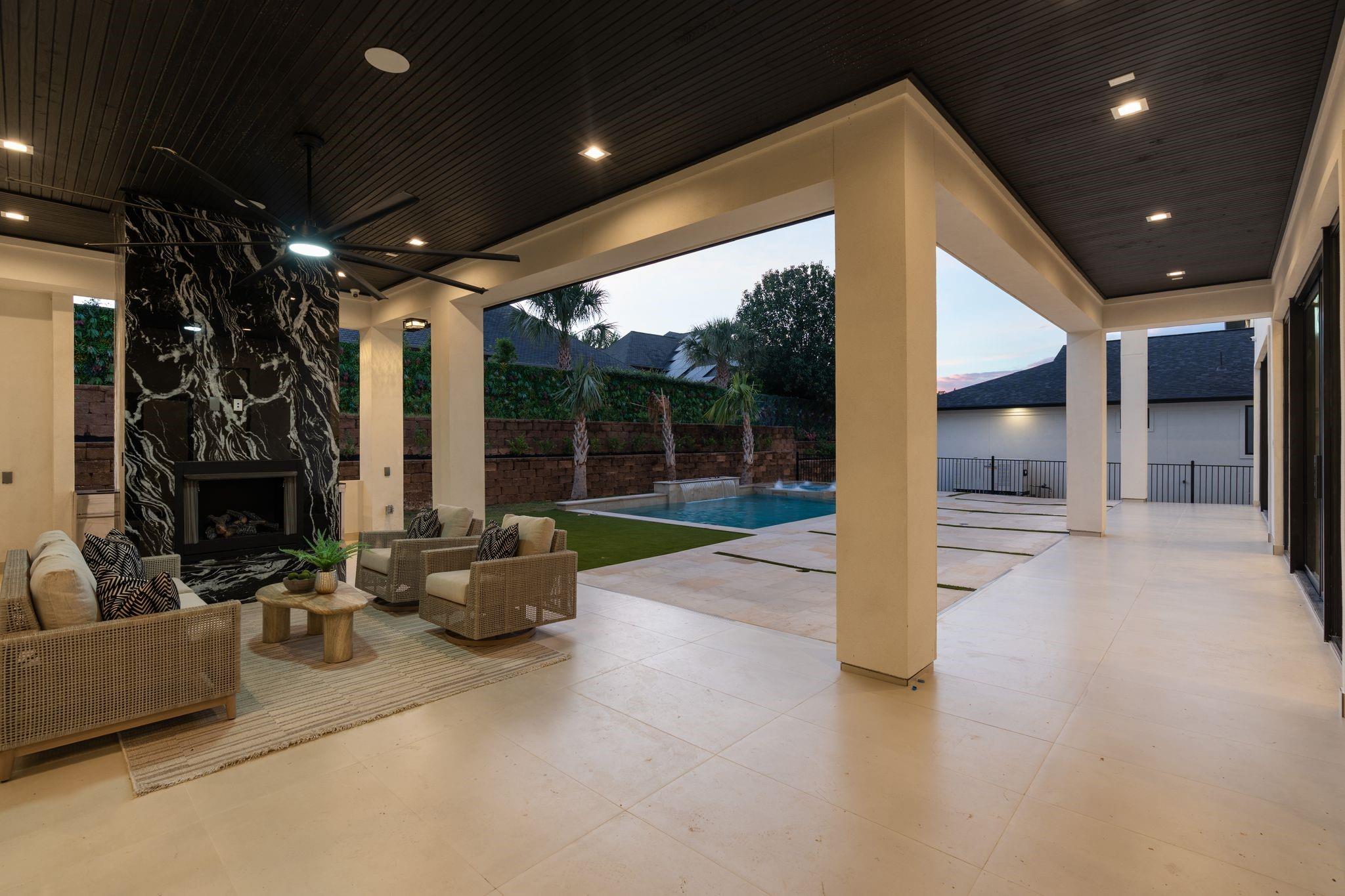 23111 Vista De Tres Lagos Drive