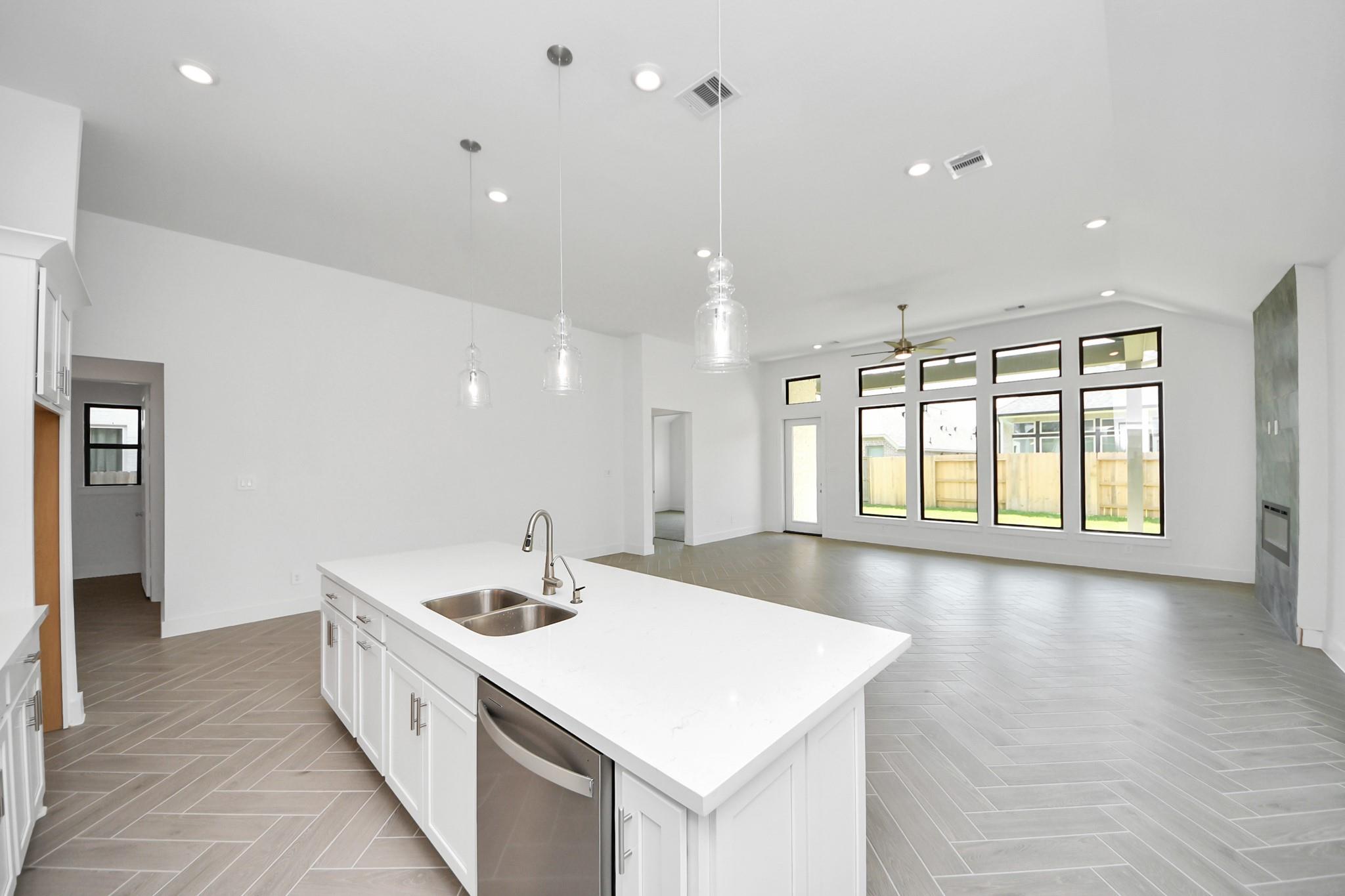 19323 Wild Sabino Way