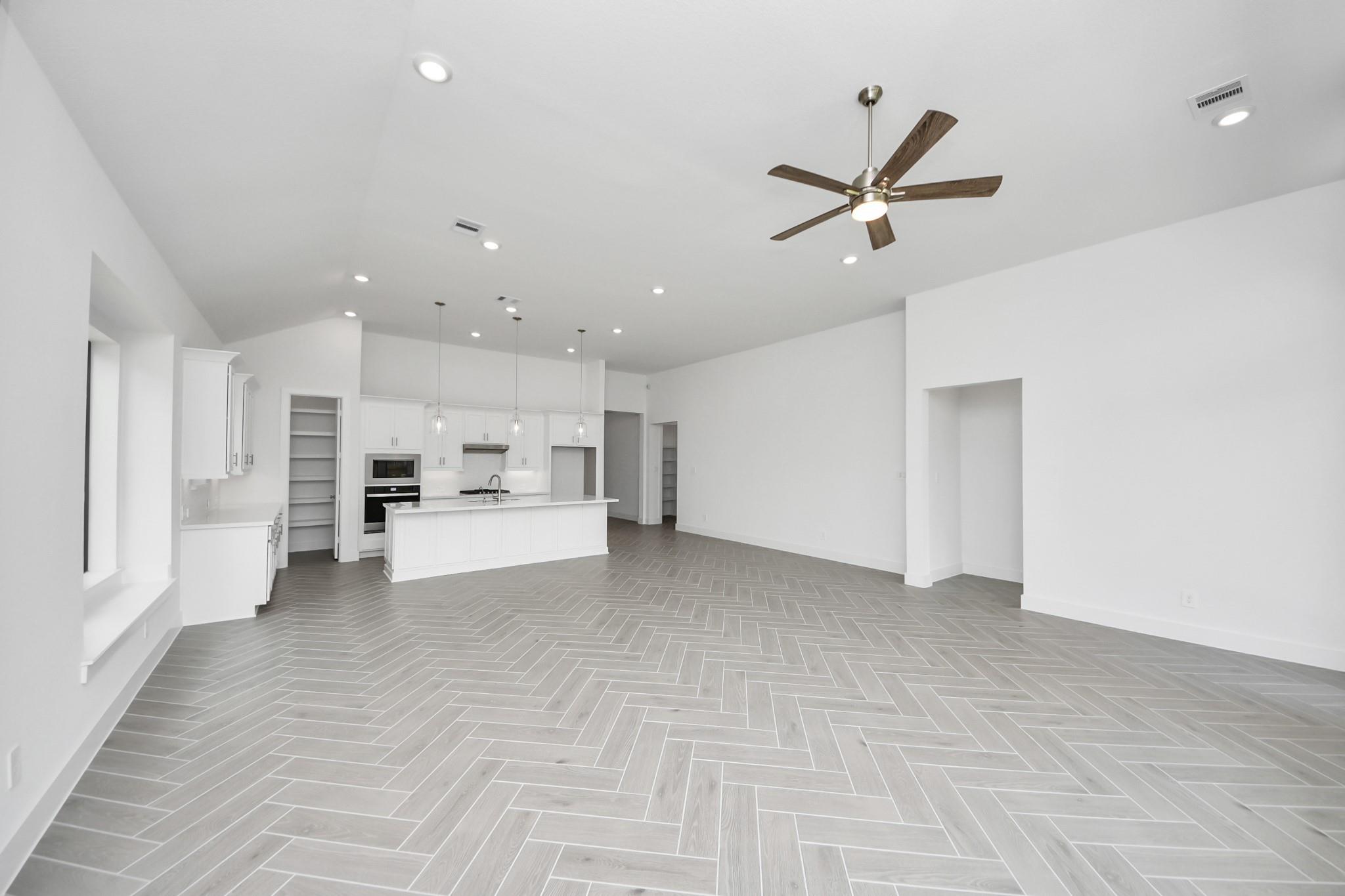 19323 Wild Sabino Way