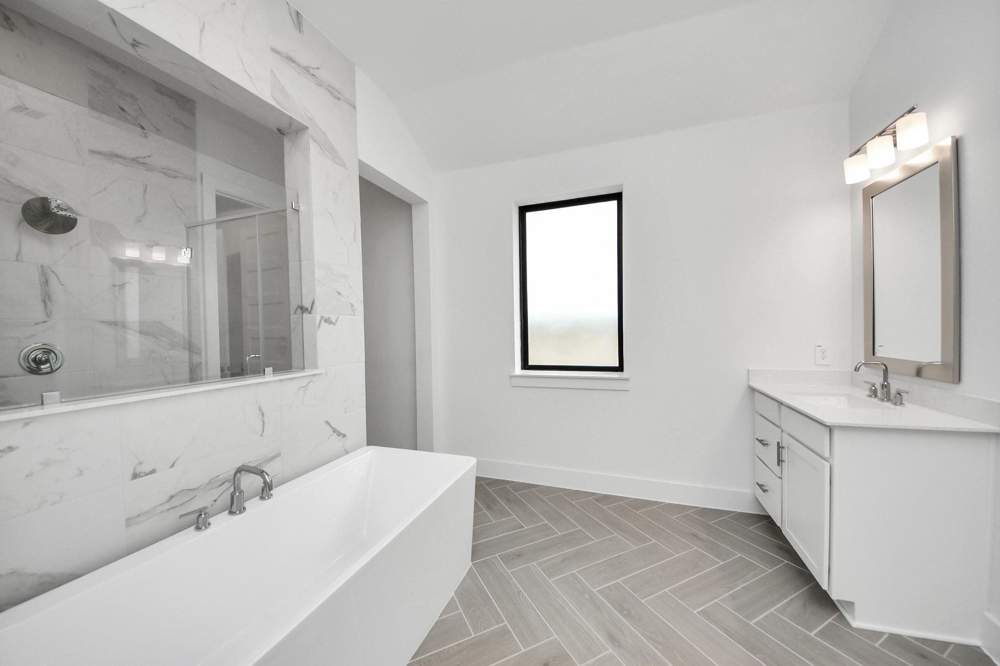 19323 Wild Sabino Way