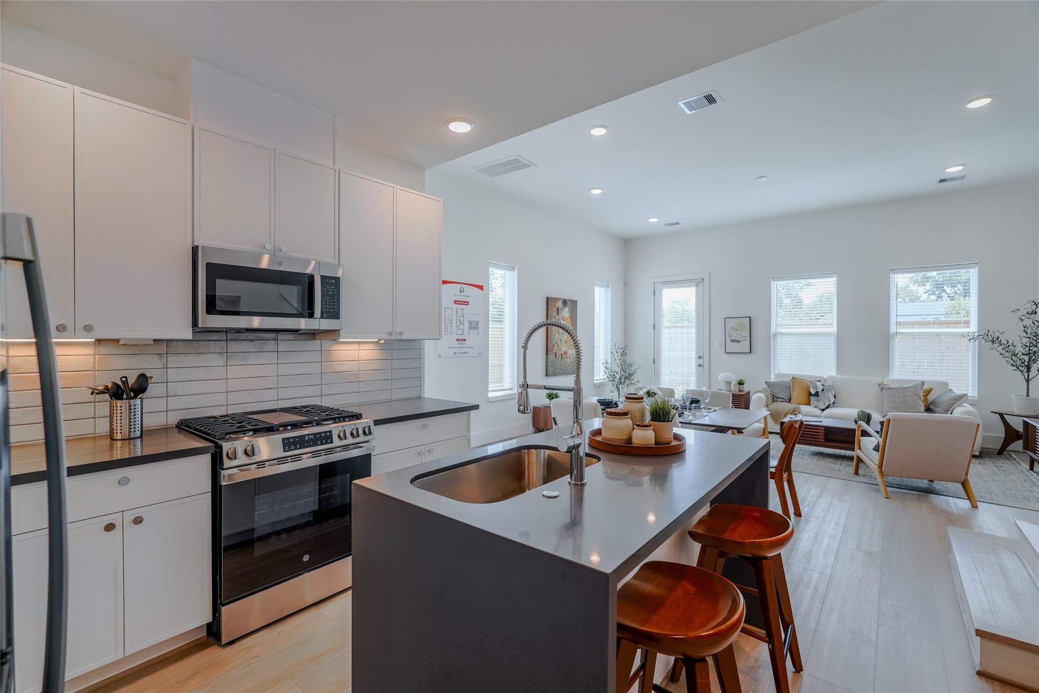 864 Paul Quinn Street # F