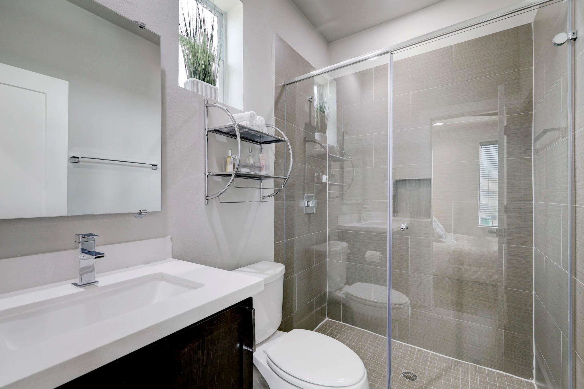 5622 Kiam Street # F