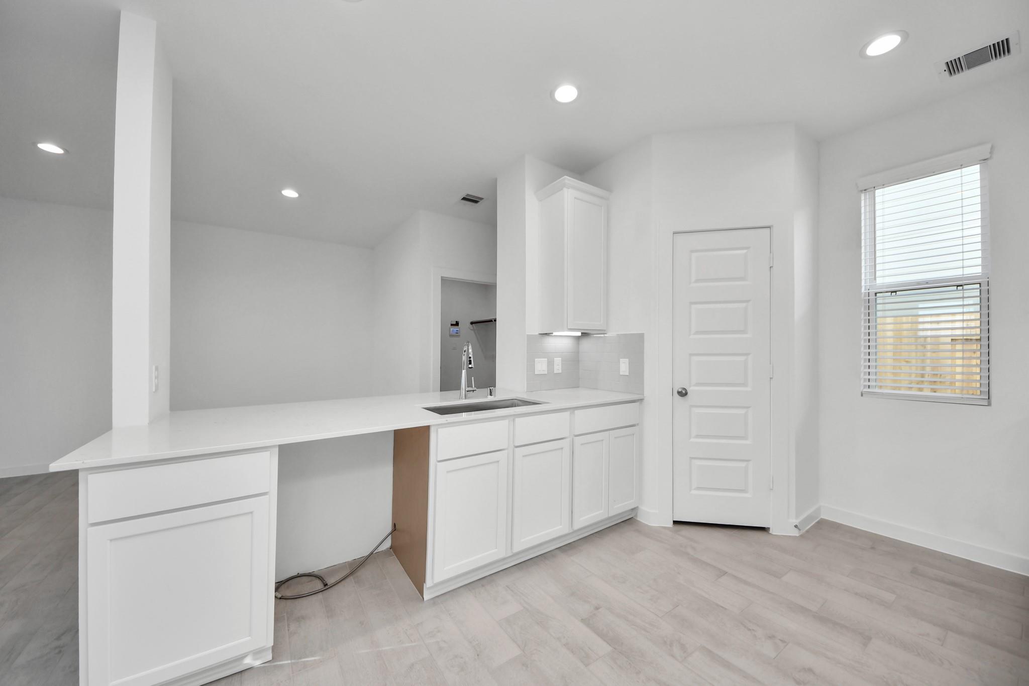 5851 Madison Trail Drive