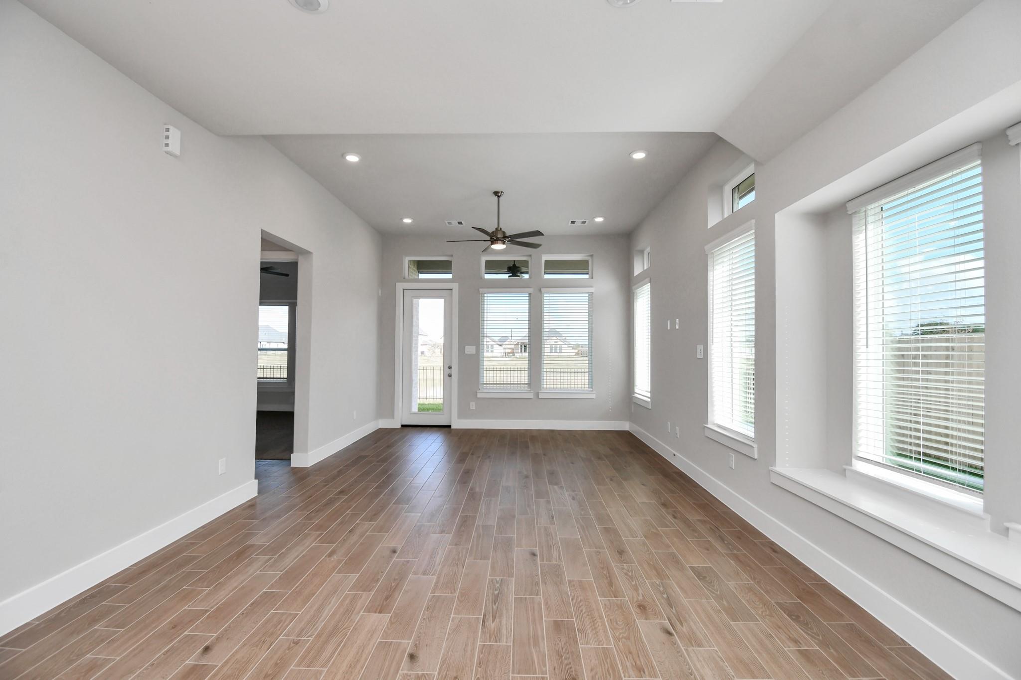 6615 Arabella Lakes Drive