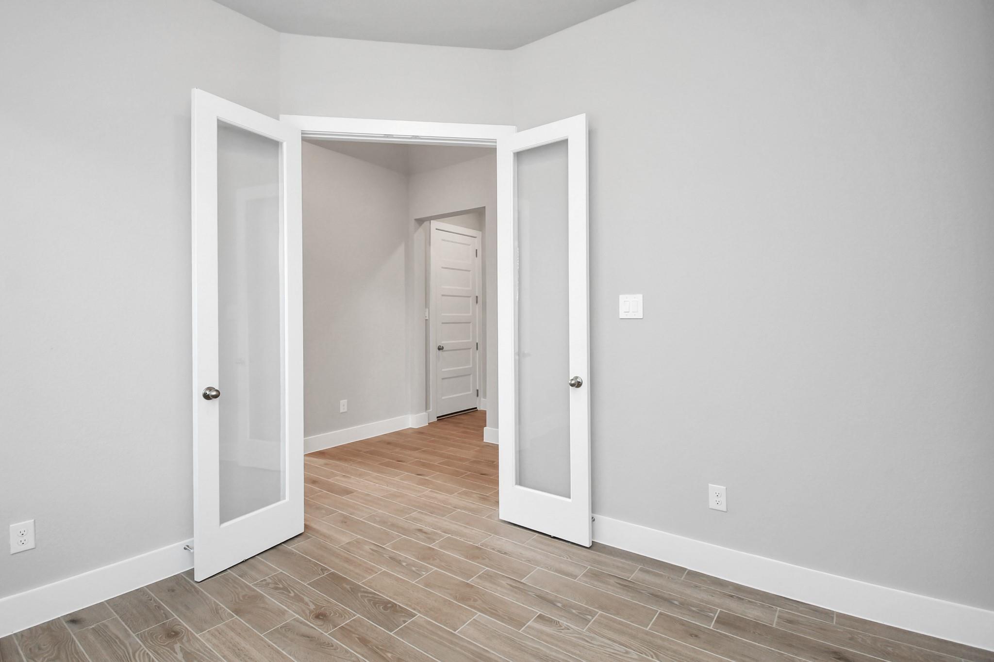 6615 Arabella Lakes Drive