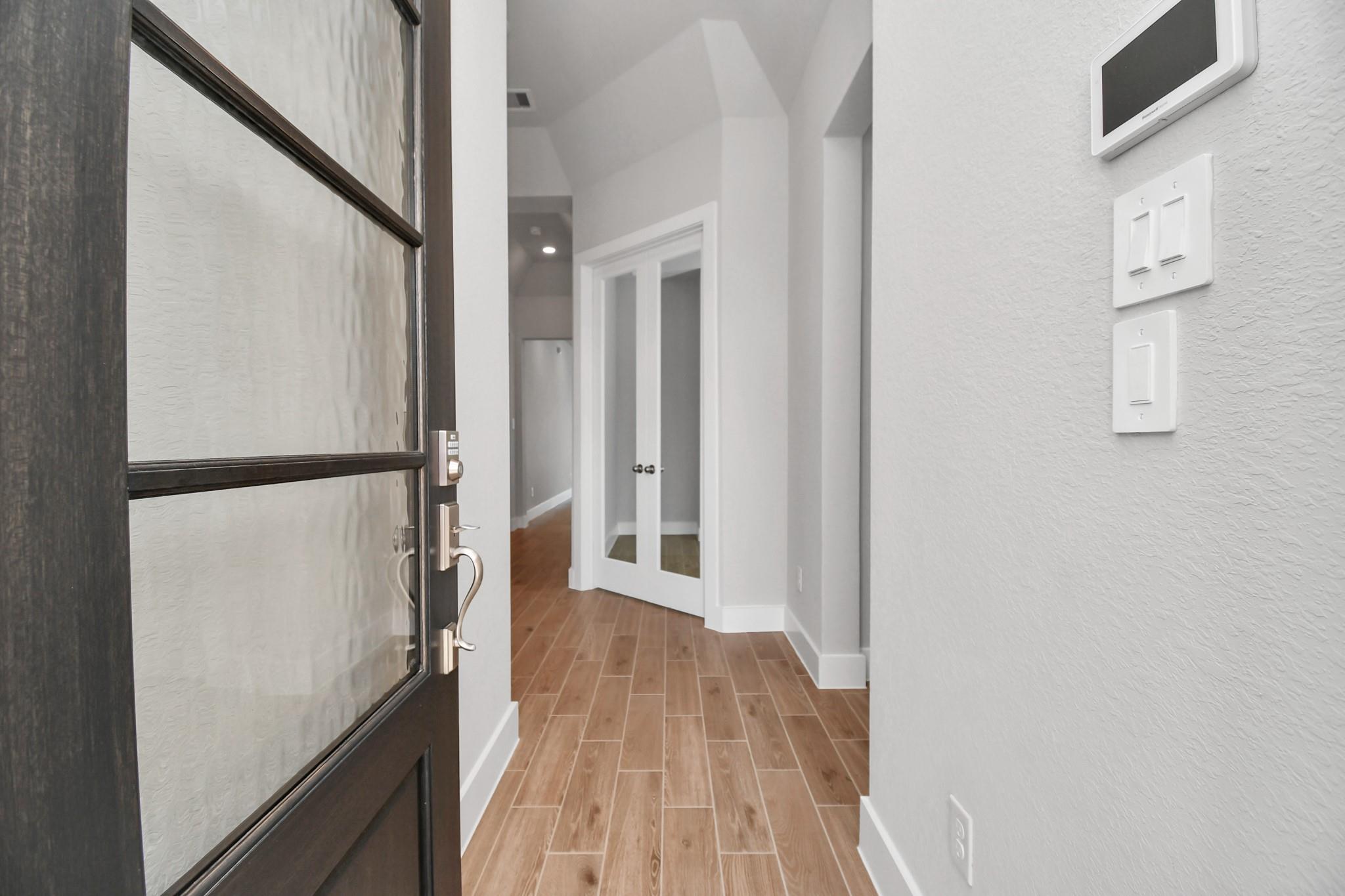 6615 Arabella Lakes Drive