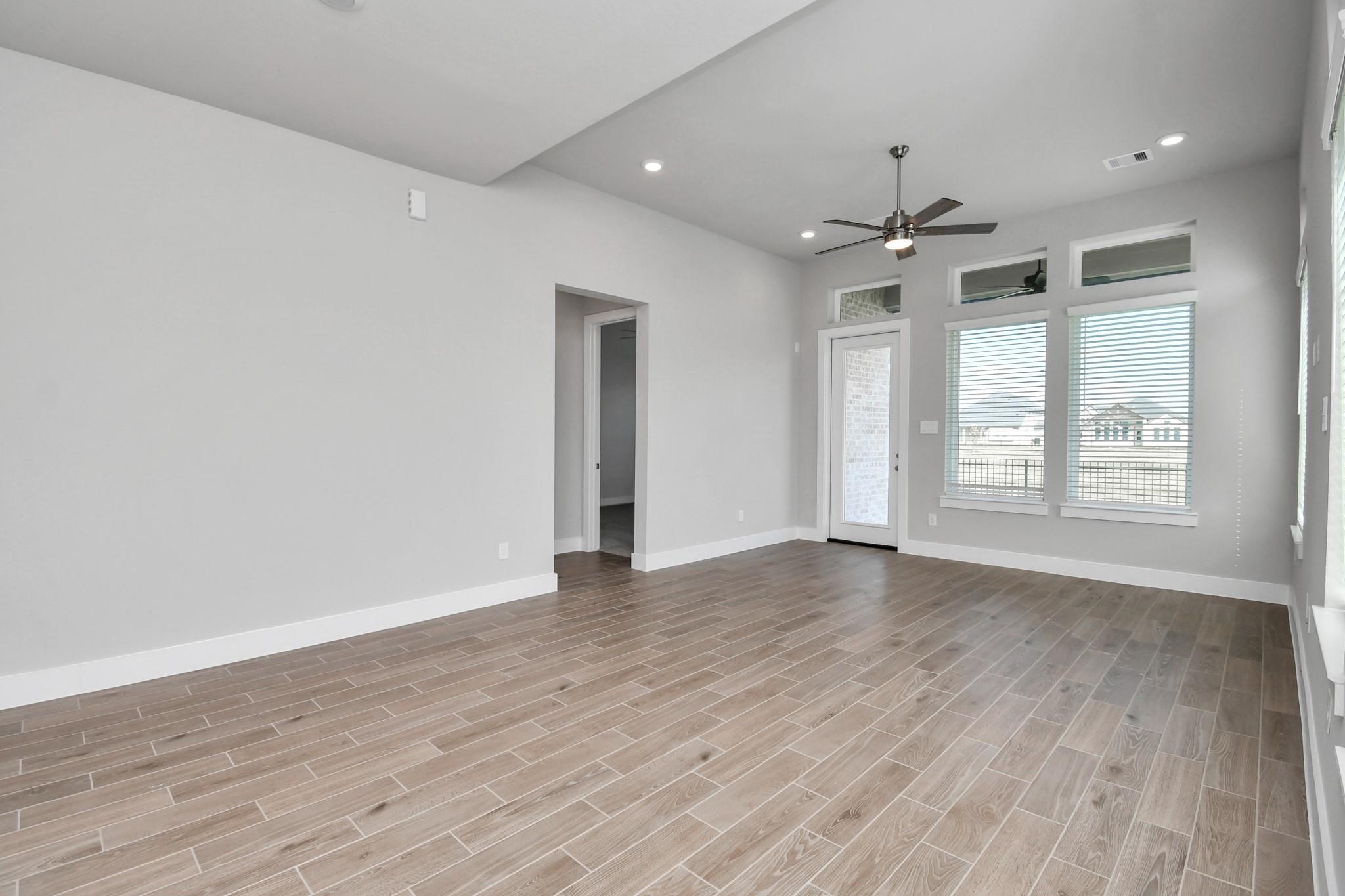 6615 Arabella Lakes Drive