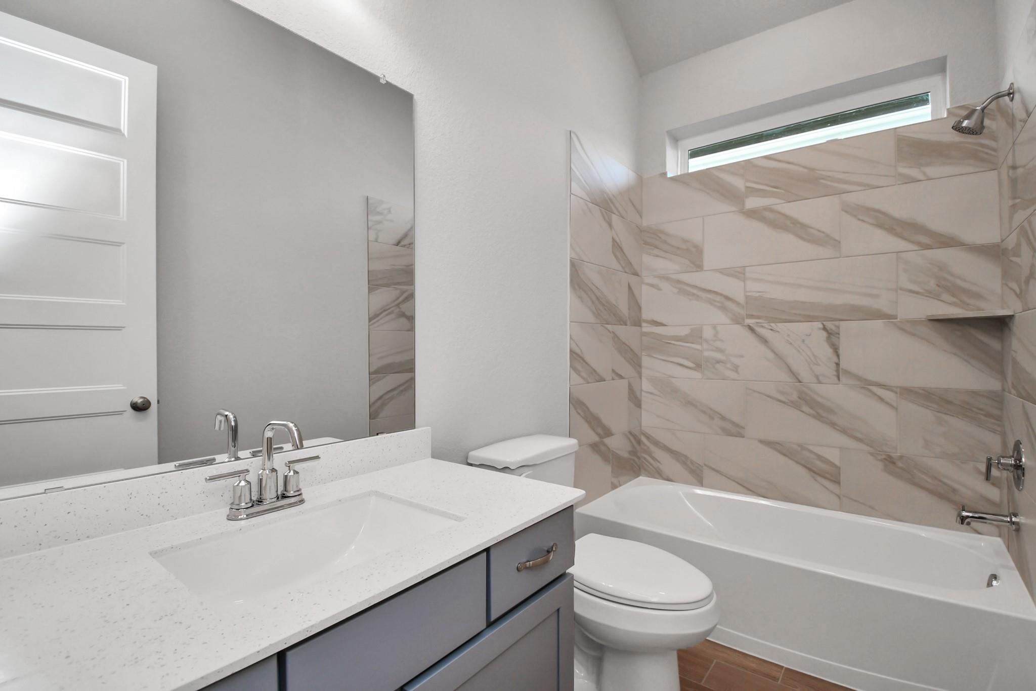 6615 Arabella Lakes Drive