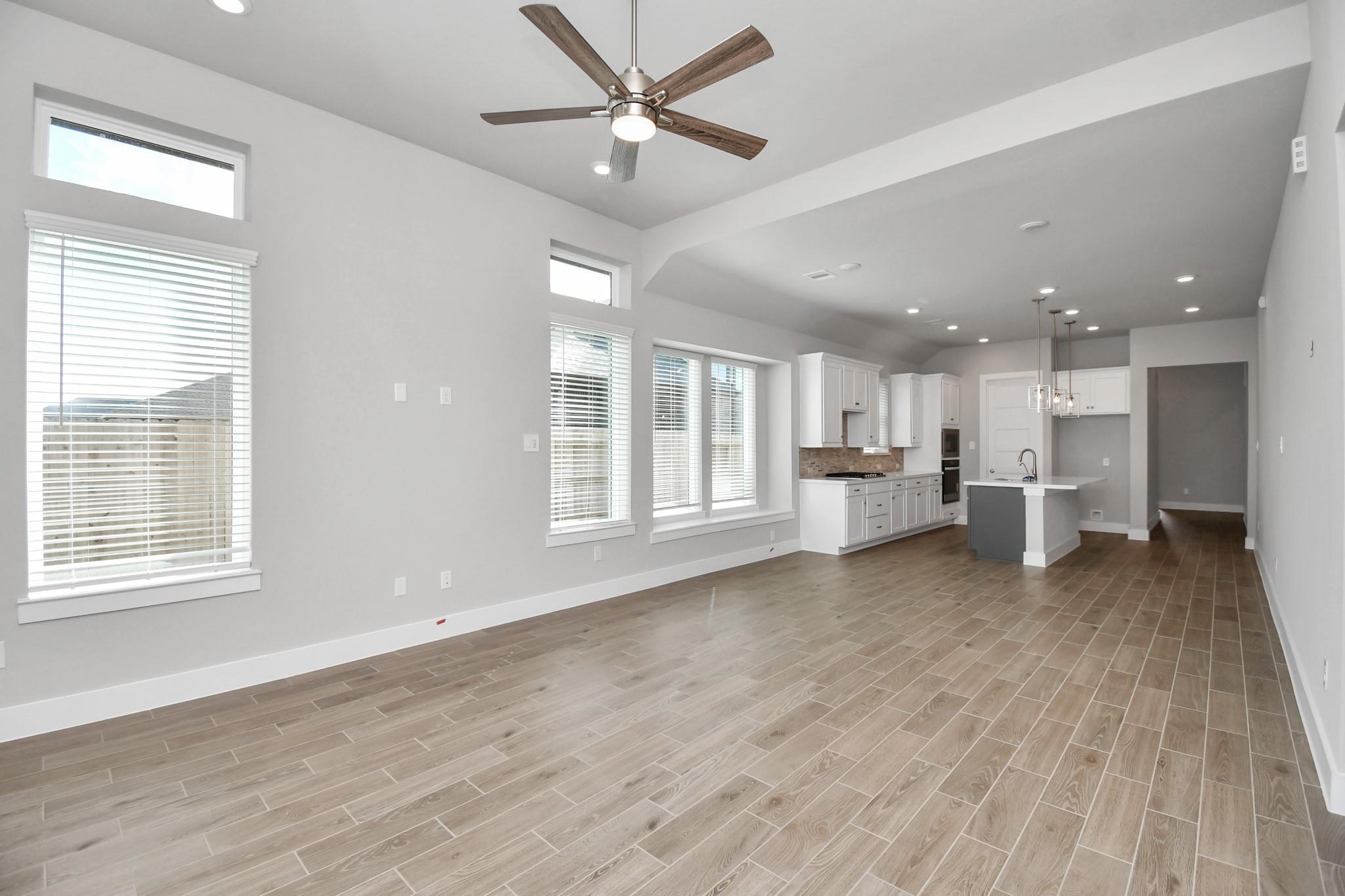 6615 Arabella Lakes Drive