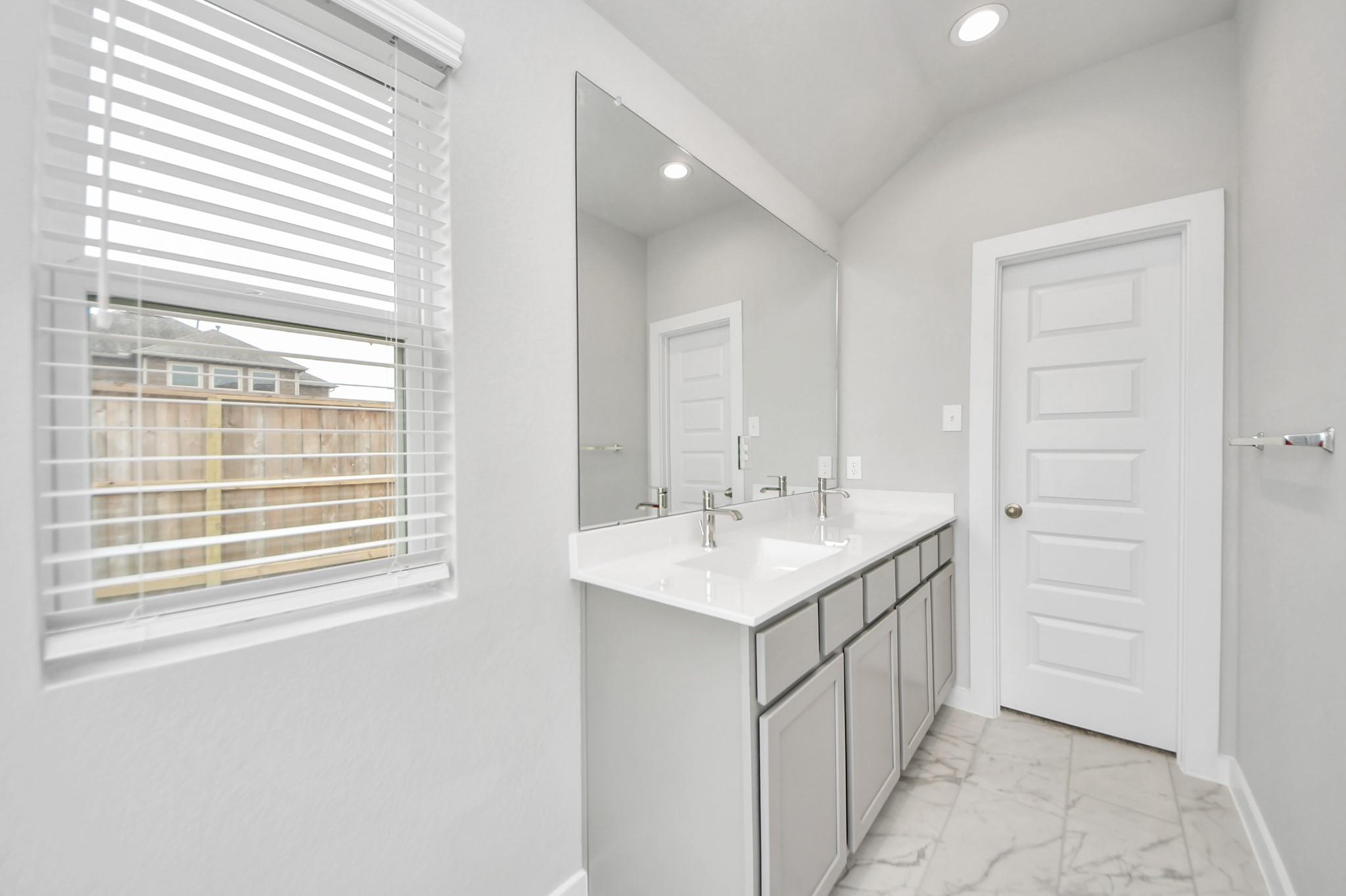 18555 Athena Flower Drive
