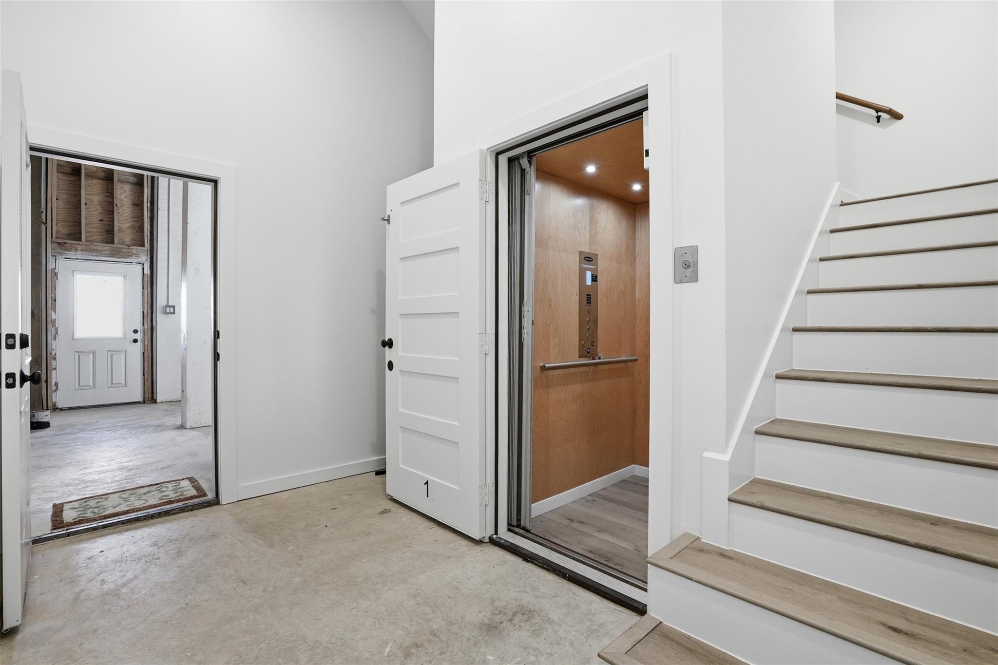 18 Blue Heron Circle