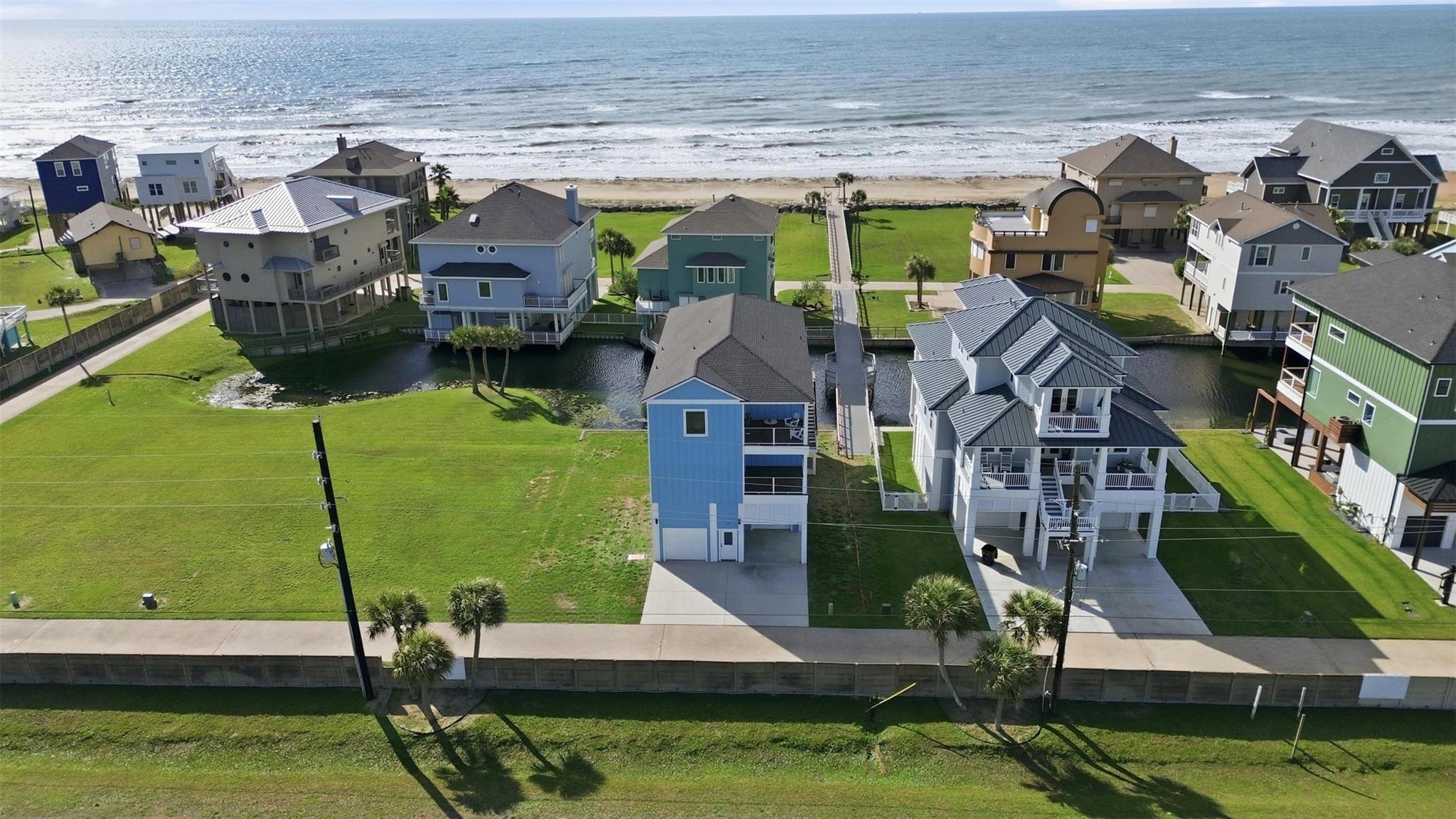 18 Blue Heron Circle