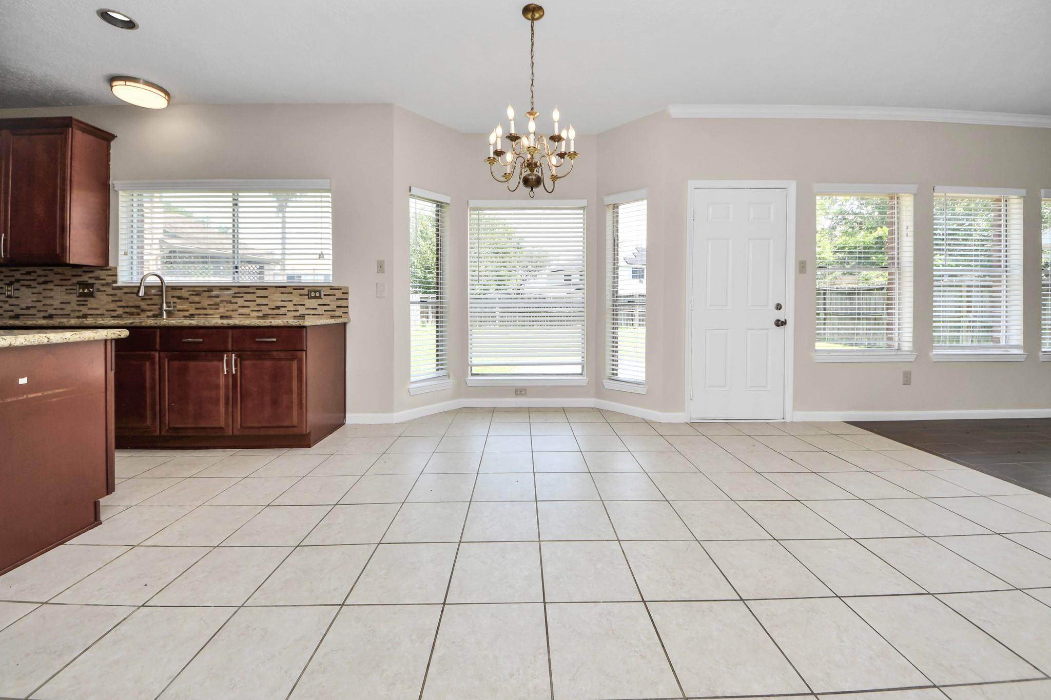 5606 Charlestown Colony Drive