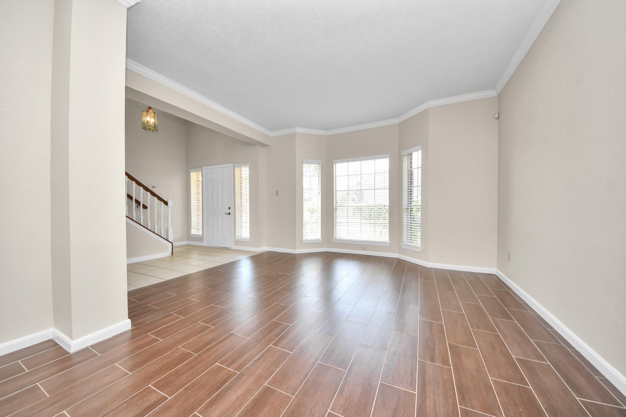 5606 Charlestown Colony Drive
